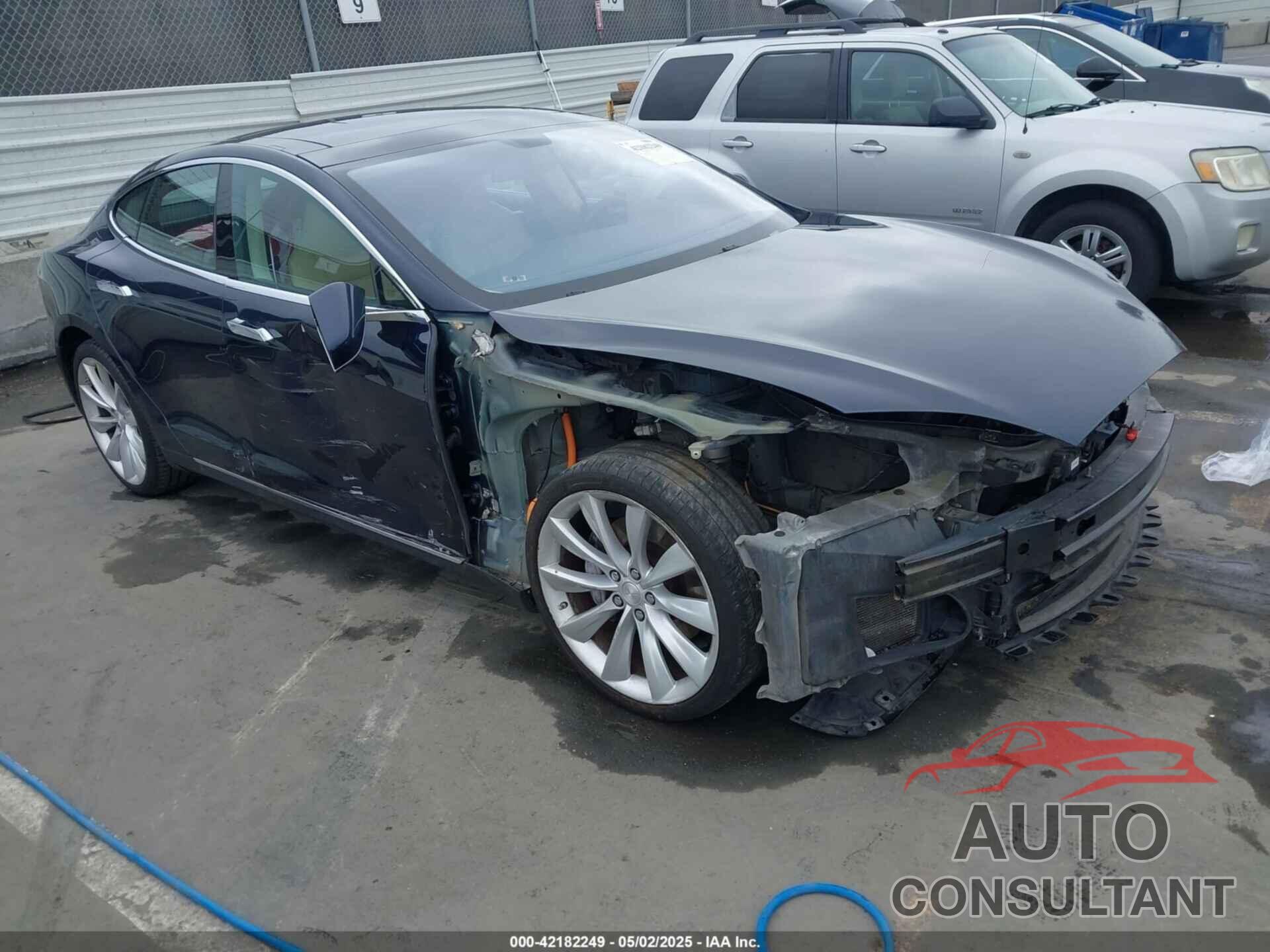 TESLA MODEL S 2014 - 5YJSA1H10EFP30234