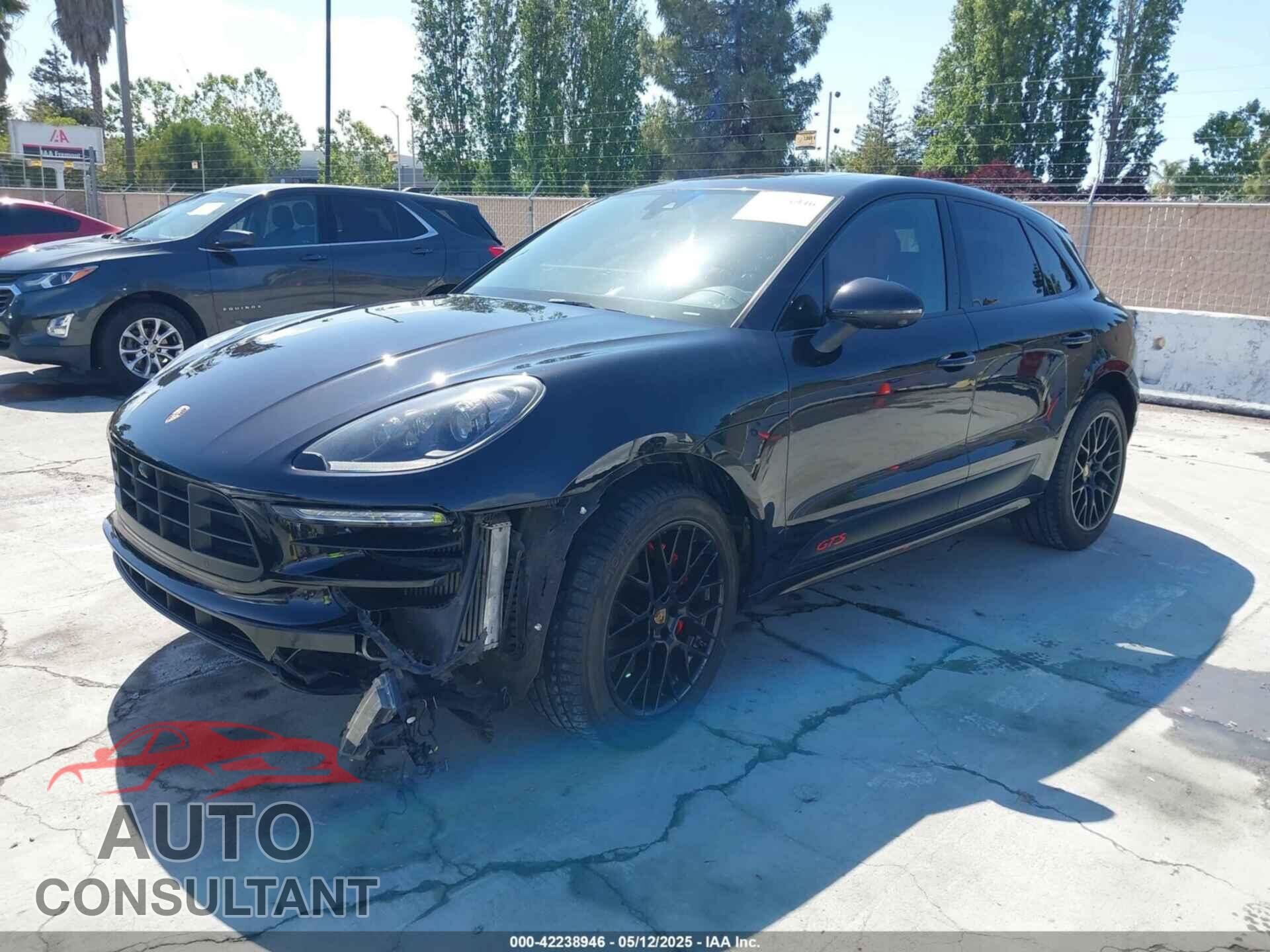 PORSCHE MACAN 2017 - WP1AG2A55HLB53391