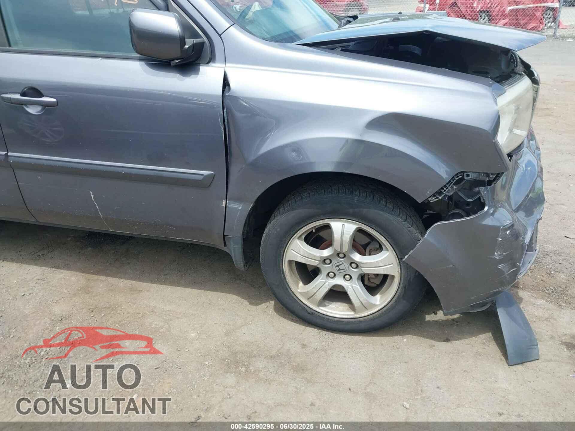 HONDA PILOT 2015 - 5FNYF4H64FB035460