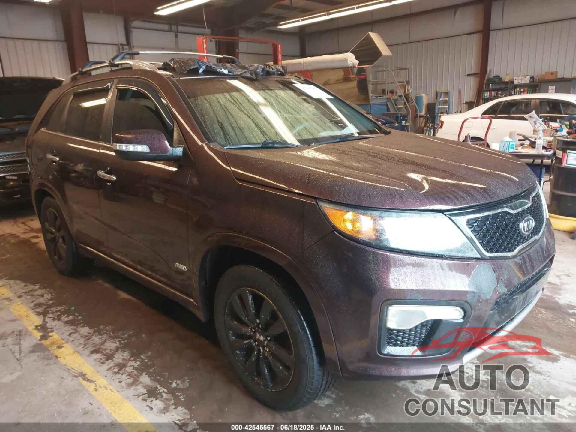 KIA SORENTO 2012 - 5XYKWDA25CG195297