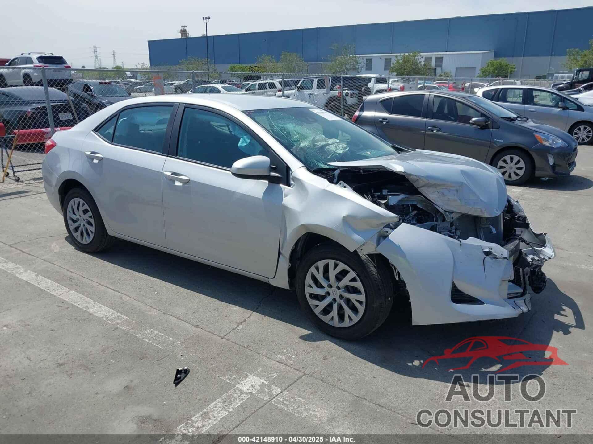 TOYOTA COROLLA 2018 - 2T1BURHE2JC085254