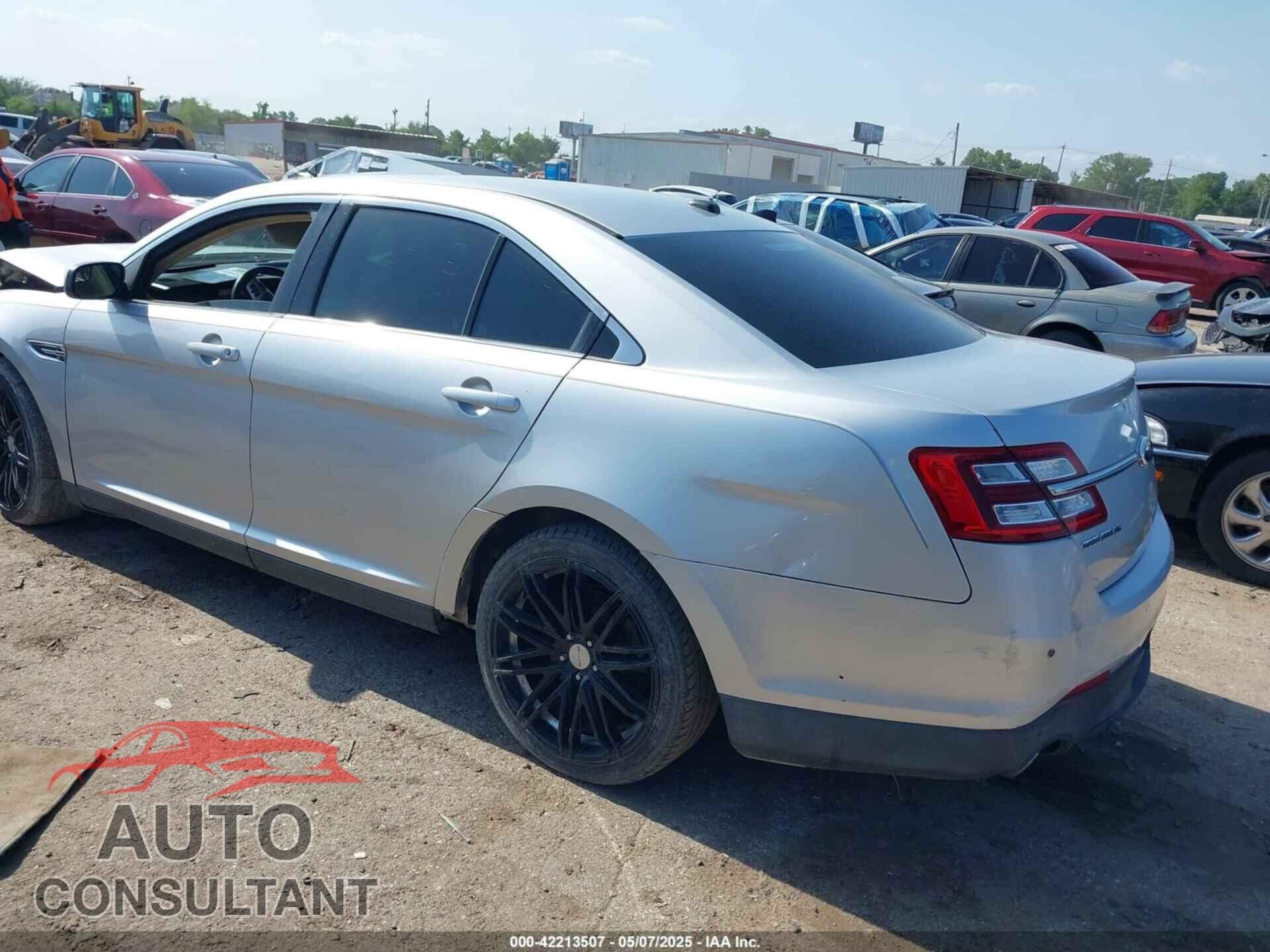 FORD TAURUS 2013 - 1FAHP2E97DG148845