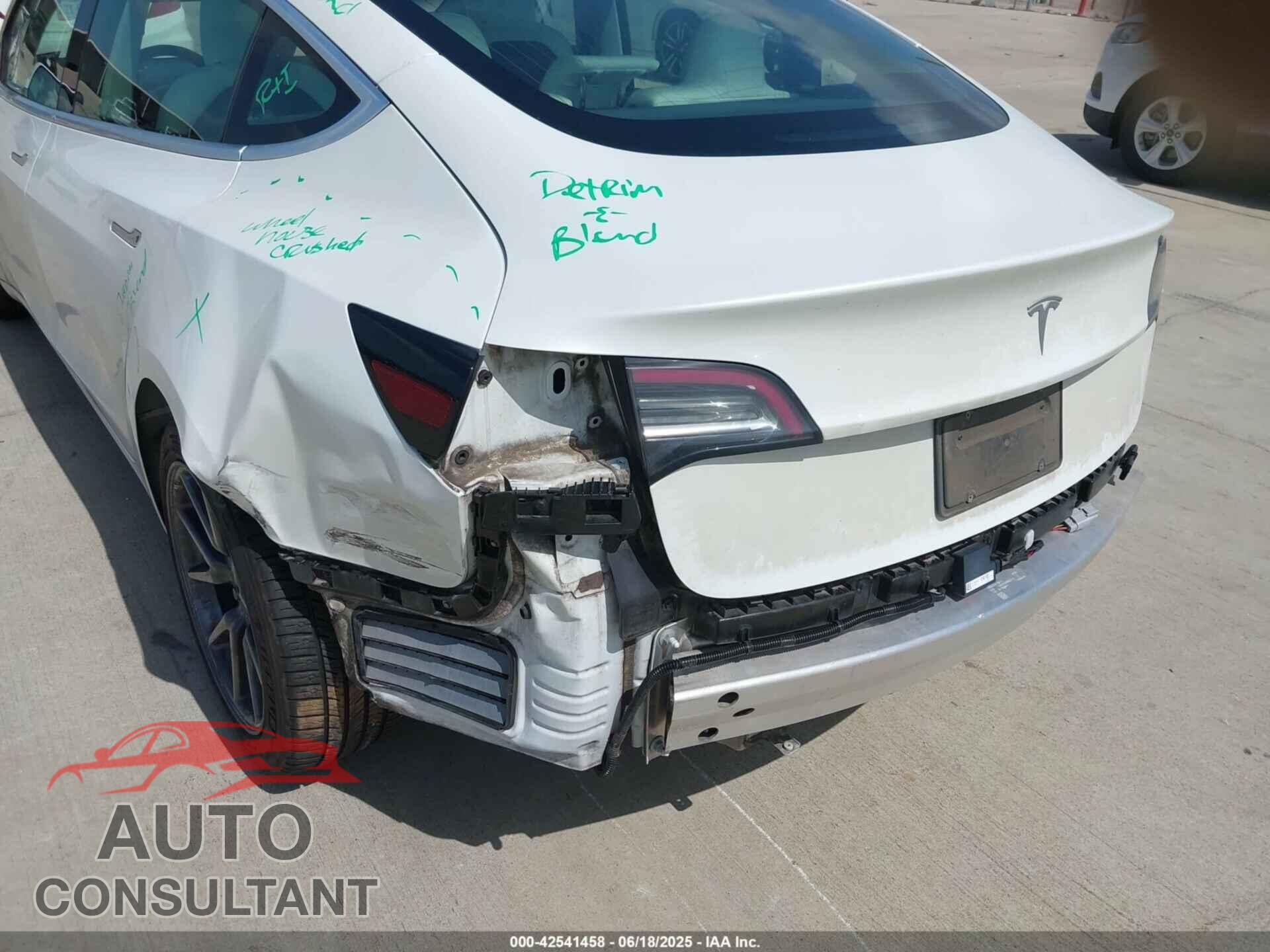 TESLA MODEL 3 2019 - 5YJ3E1EA6KF486503