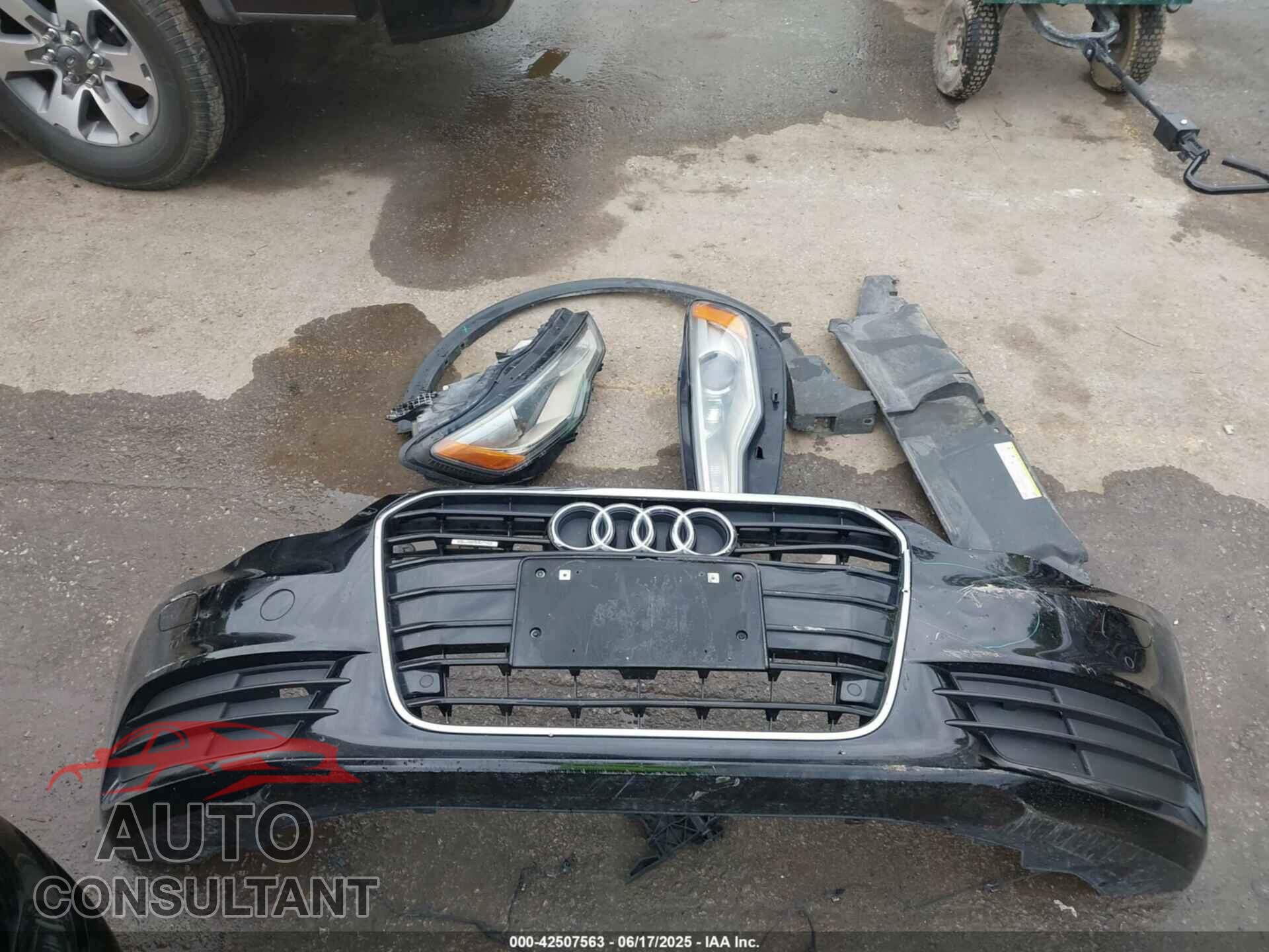 AUDI A6 2013 - WAUGFAFC8DN015842