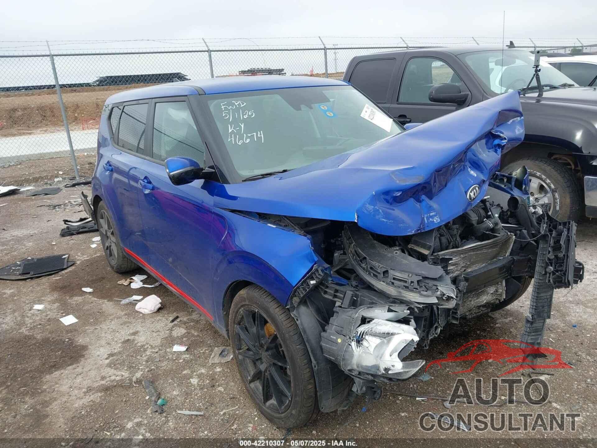 KIA SOUL 2020 - KNDJ63AU7L7055255