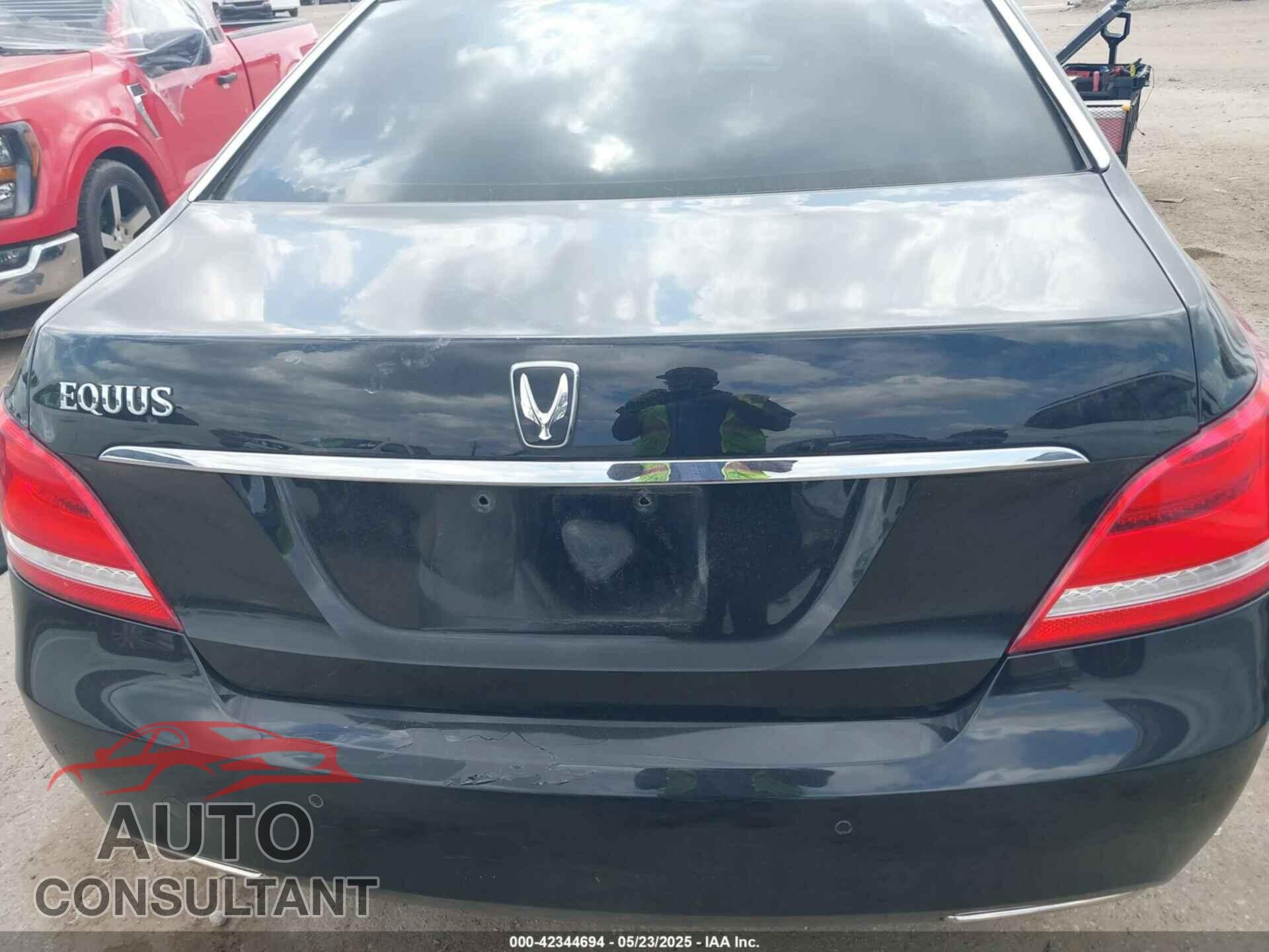 HYUNDAI EQUUS 2015 - KMHGH4JH0FU093473