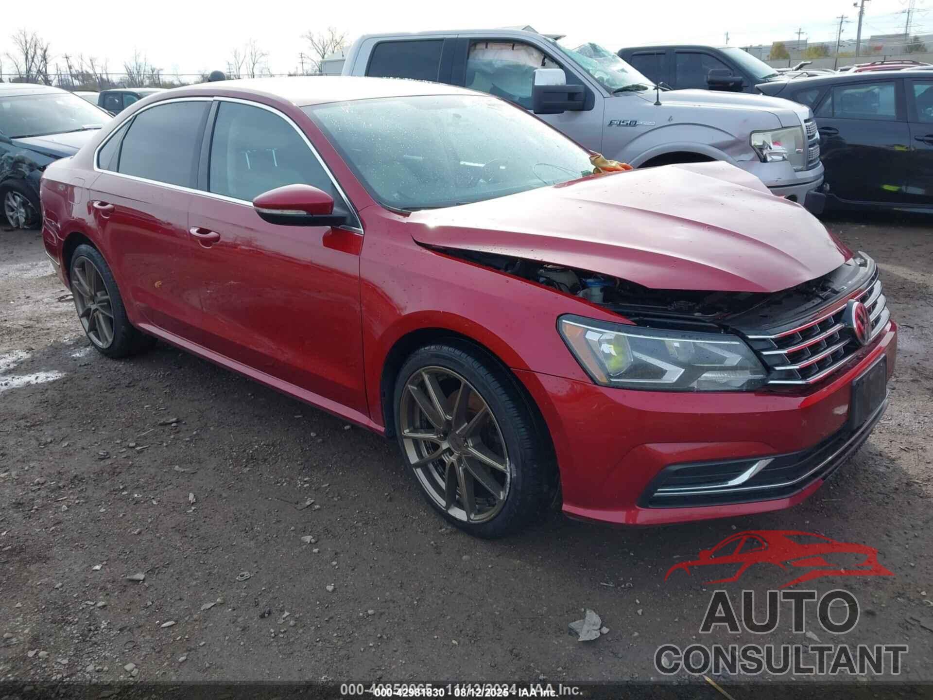 VOLKSWAGEN PASSAT 2018 - 1VWBA7A38JC006164