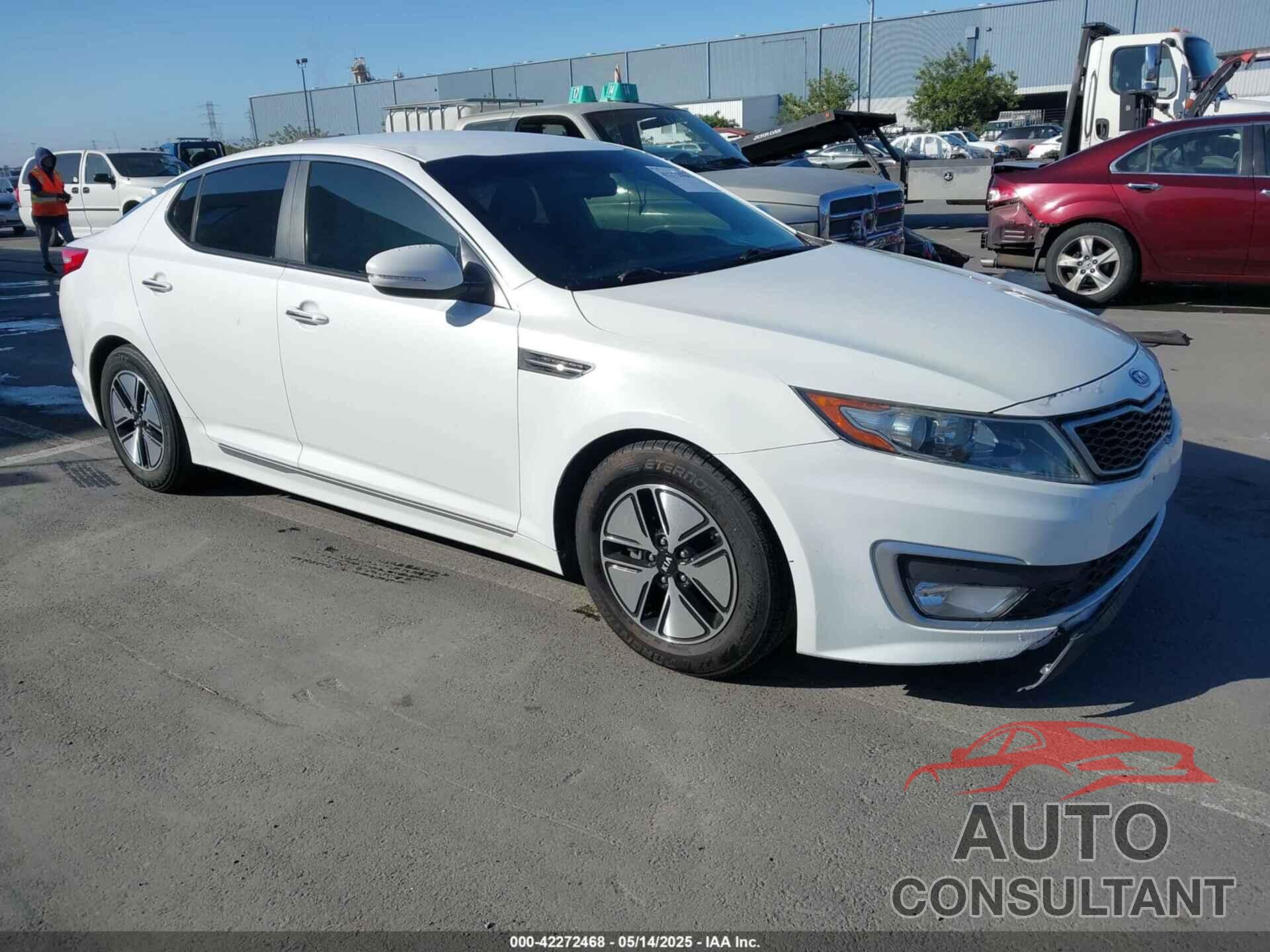 KIA OPTIMA HYBRID 2011 - KNAGM4AD7B5004271