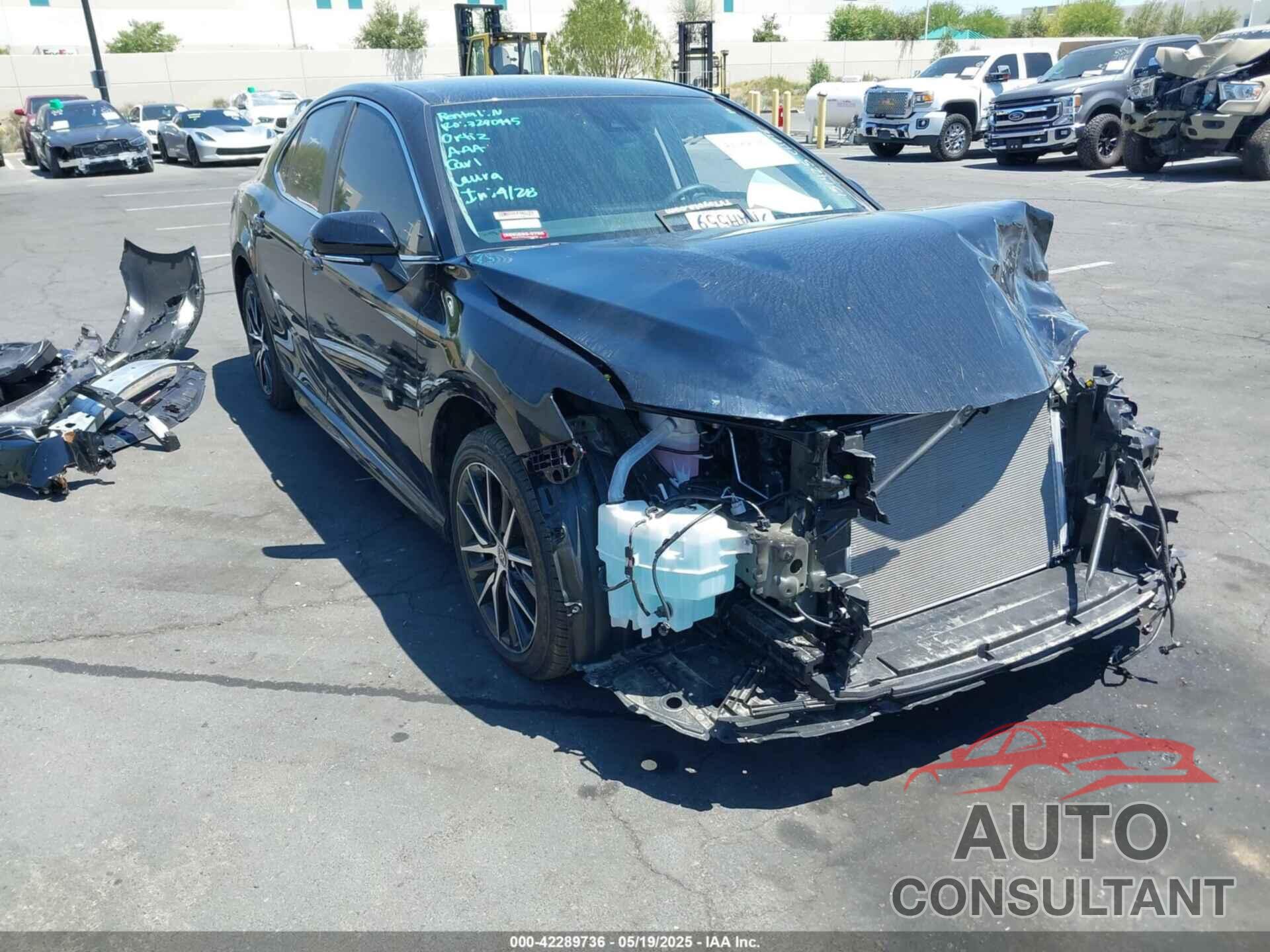 TOYOTA CAMRY 2024 - 4T1G11AKXRU260733