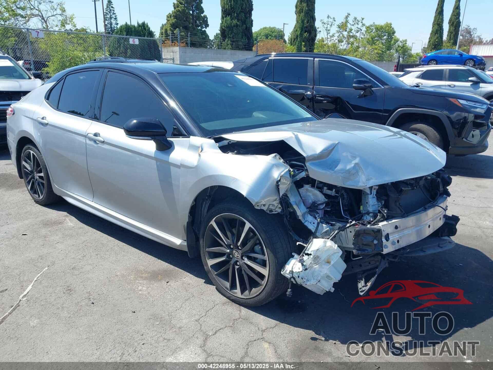 TOYOTA CAMRY 2020 - 4T1K61AK5LU381320