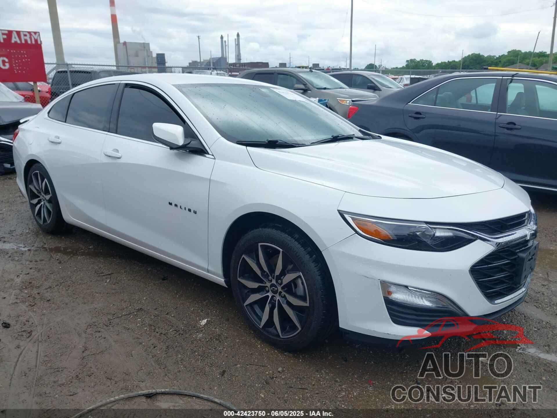 CHEVROLET MALIBU 2020 - 1G1ZG5ST3LF114379