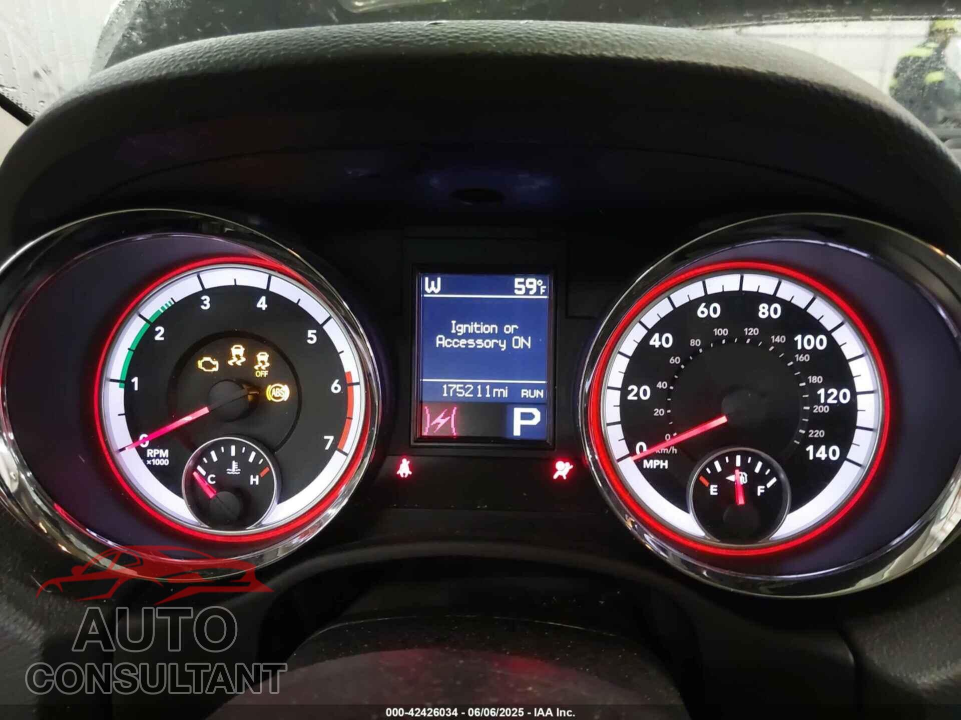 DODGE DURANGO 2012 - 1C4SDJET6CC331075