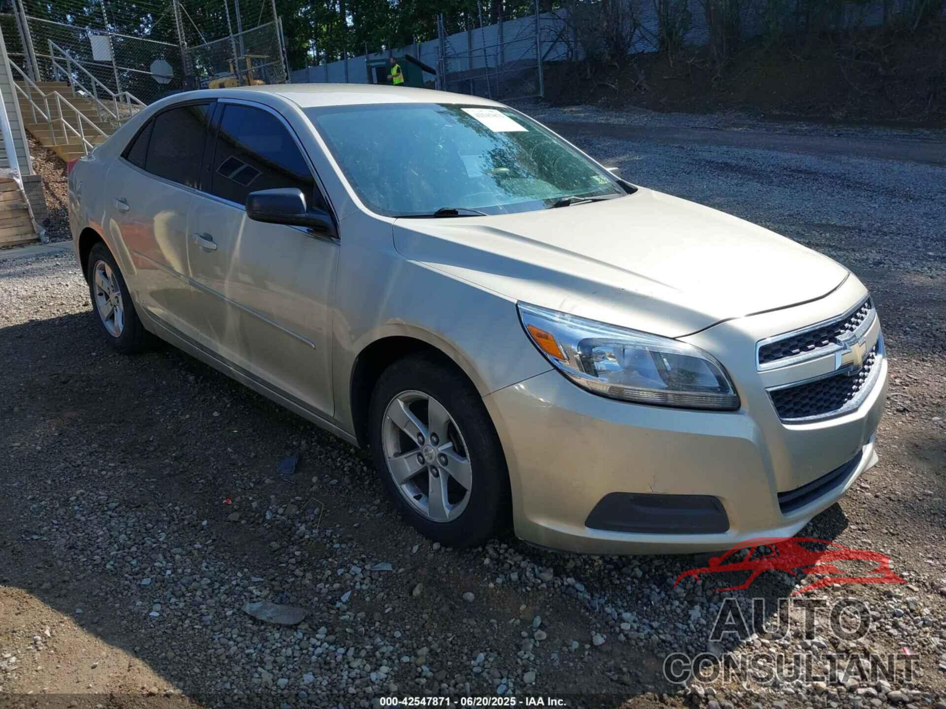 CHEVROLET MALIBU 2013 - 1G11B5SA9DF234621
