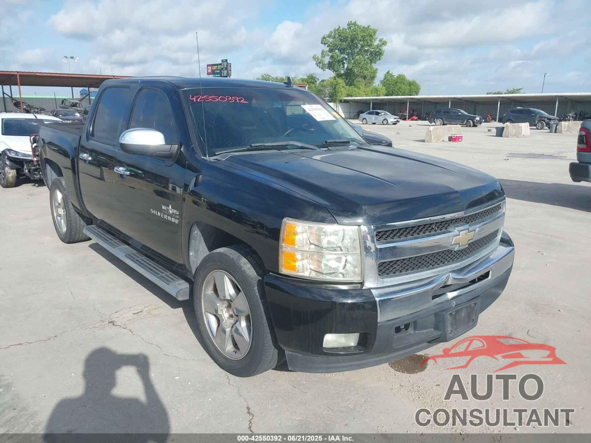 CHEVROLET SILVERADO 1500 2011 - 3GCPCSE09BG268912