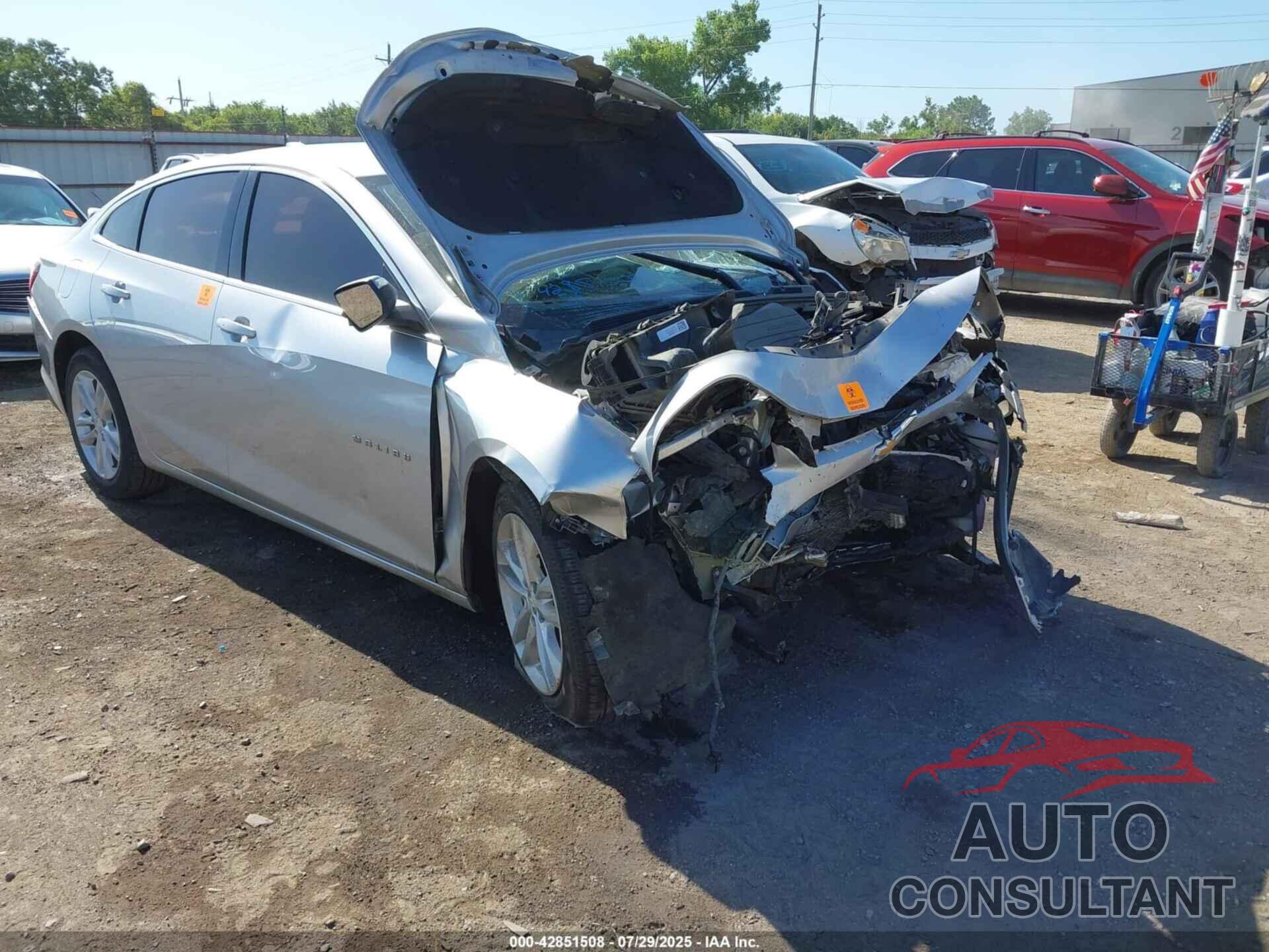 CHEVROLET MALIBU 2018 - 1G1ZD5ST2JF195249