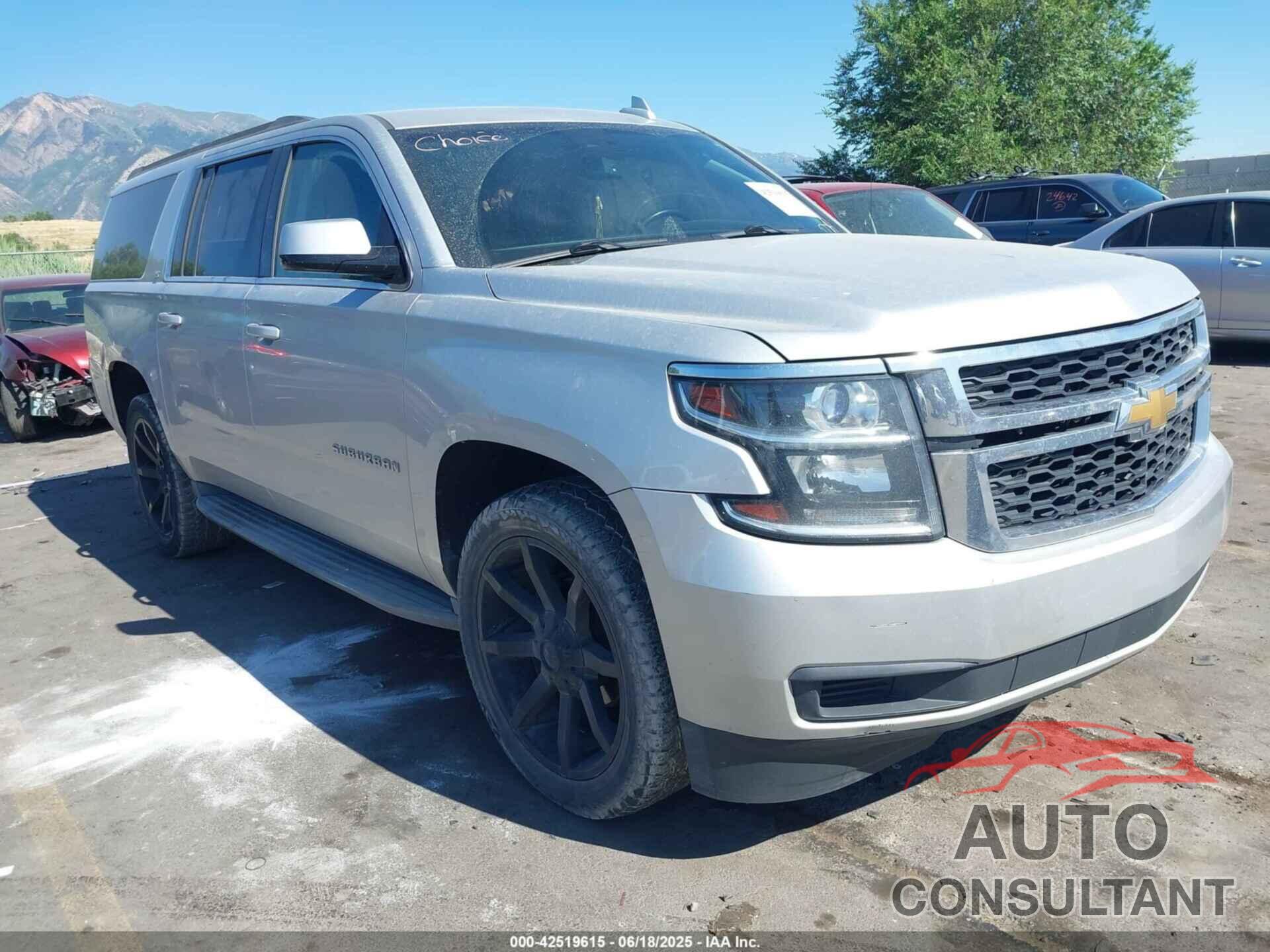 CHEVROLET SUBURBAN 2016 - 1GNSKHKC8GR213459