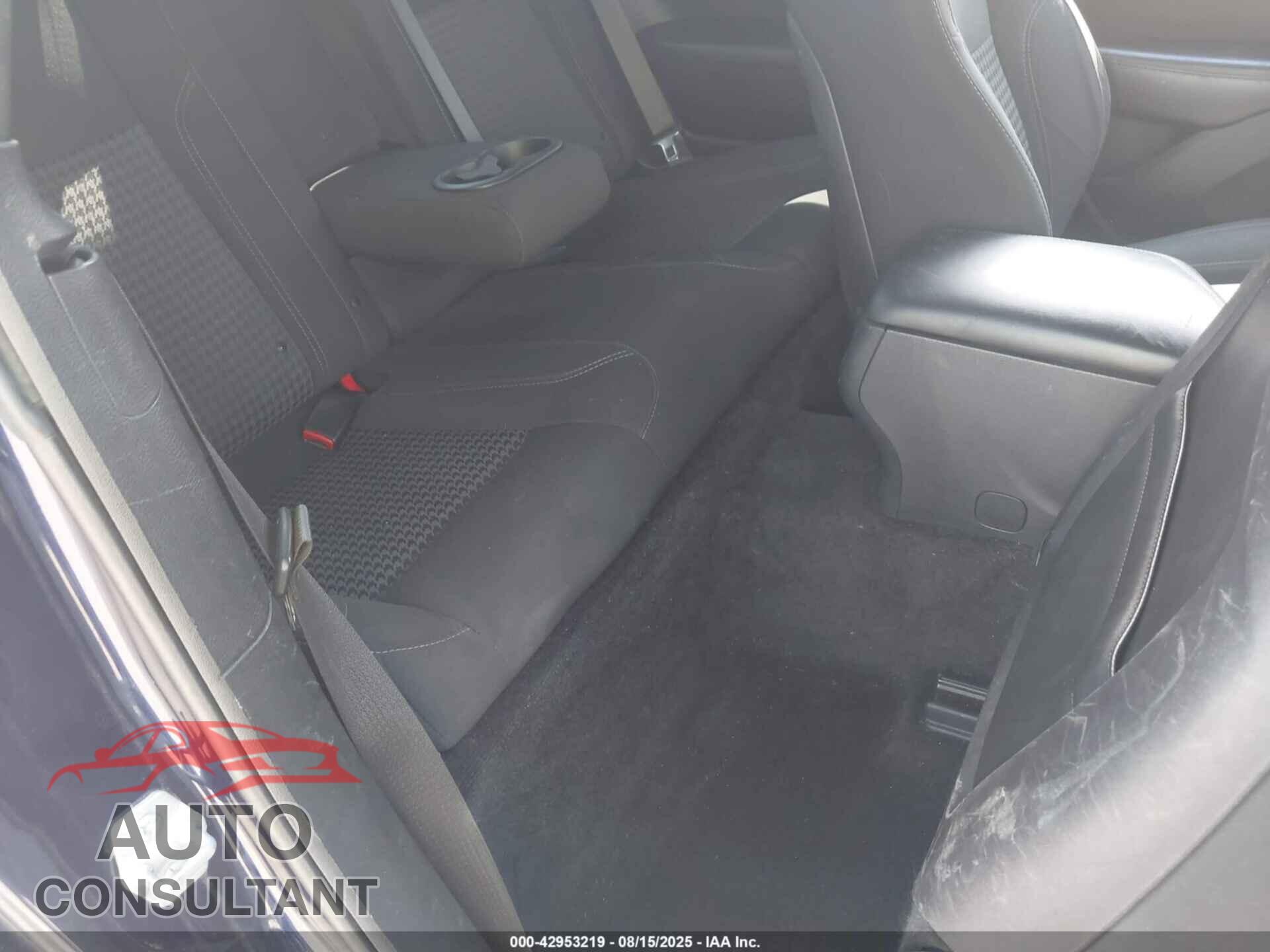 DODGE CHALLENGER 2015 - 2C3CDZAG4FH702302