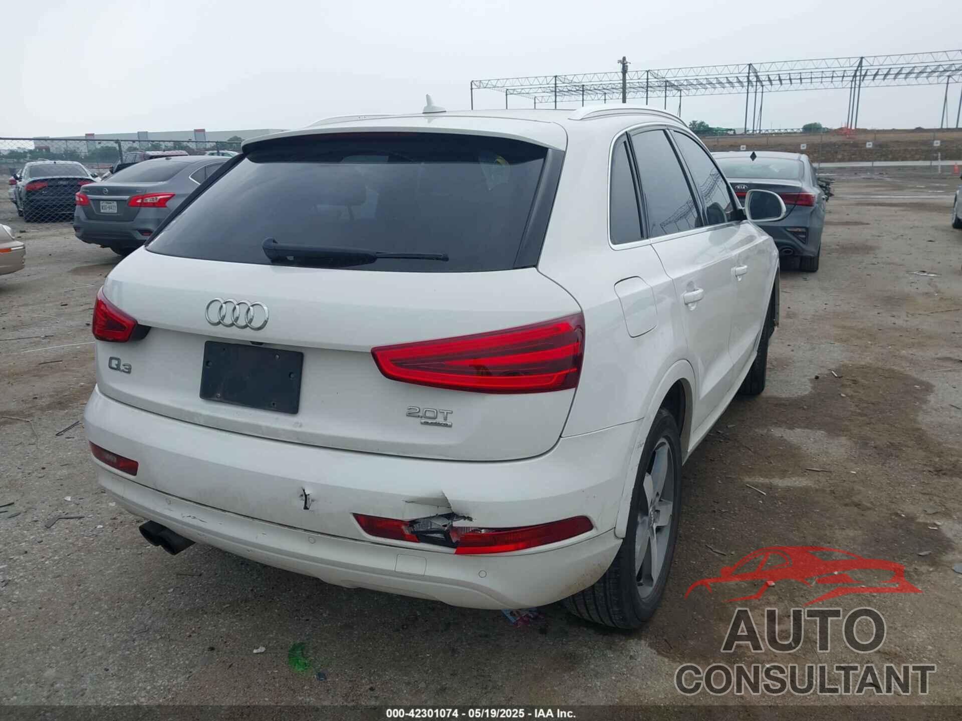AUDI Q3 2015 - WA1EFCFS2FR008193