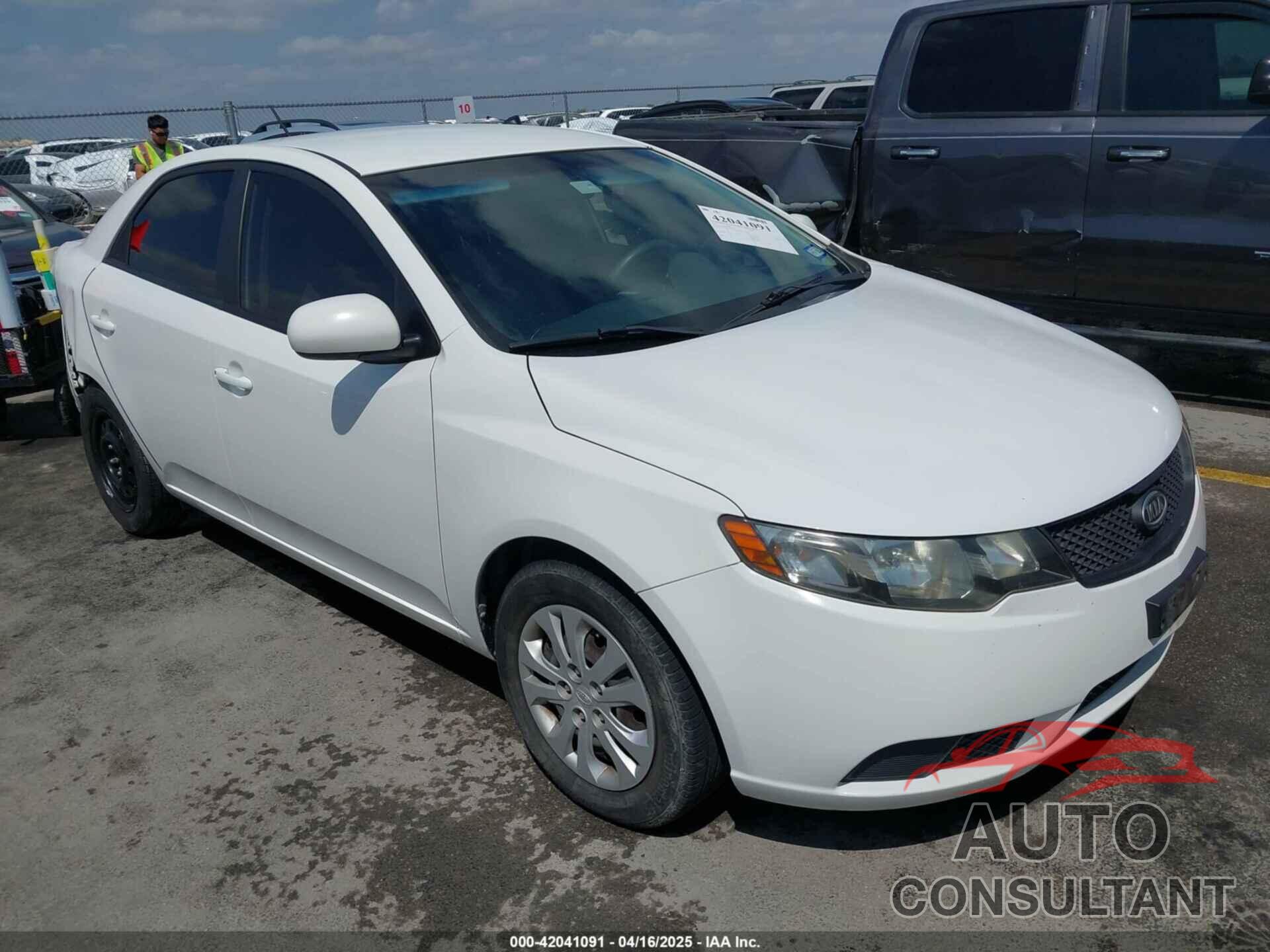 KIA FORTE 2010 - KNAFT4A20A5041013