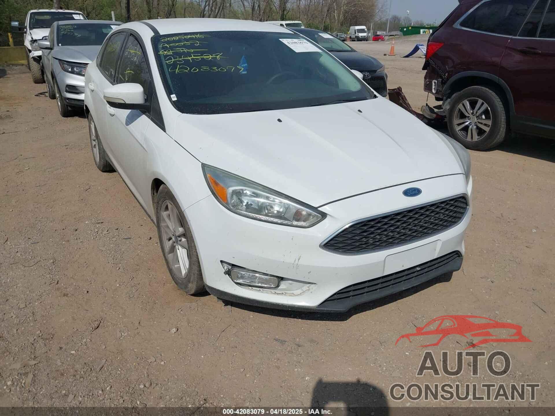 FORD FOCUS 2017 - 1FADP3F25HL234528