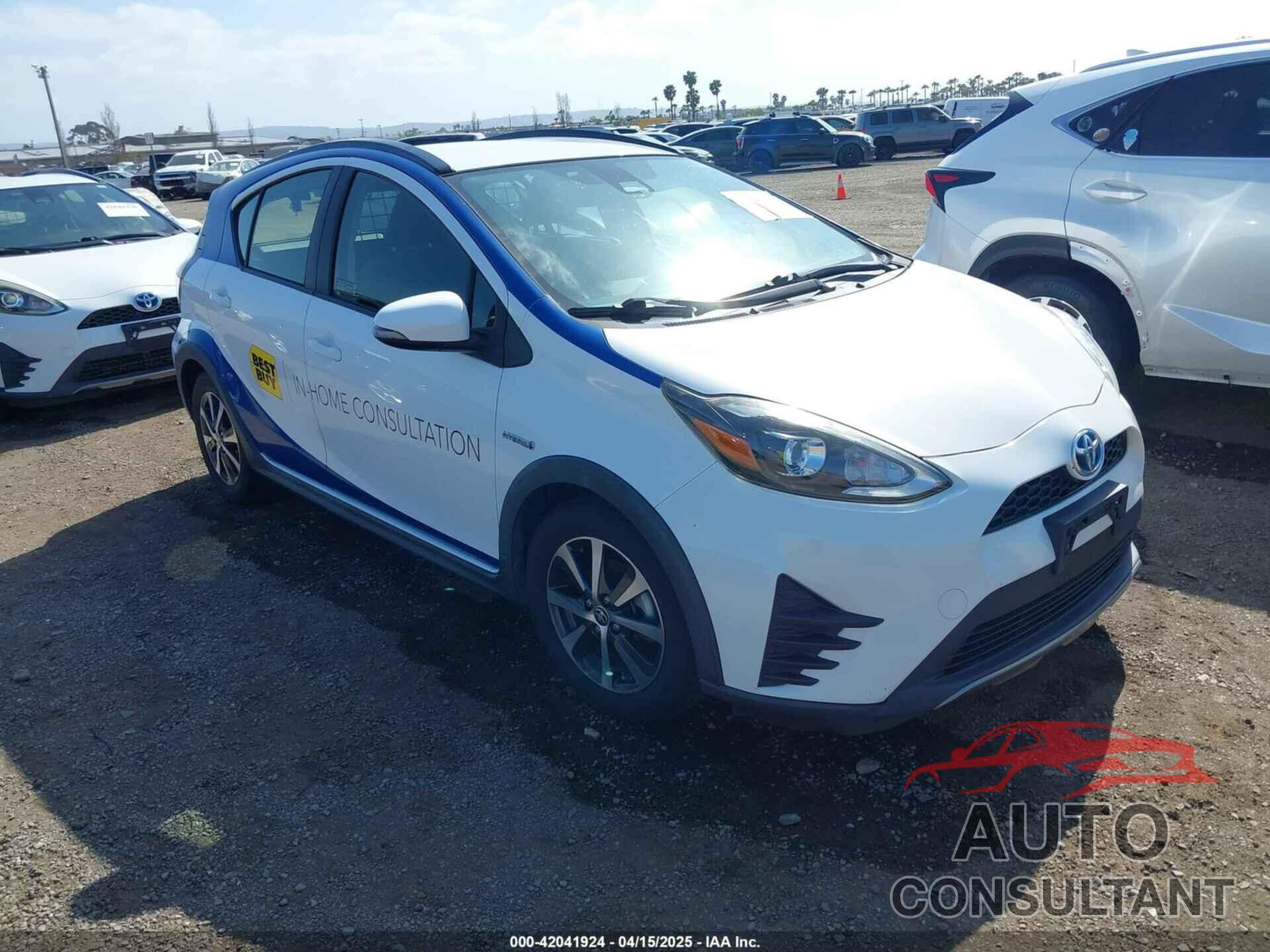 TOYOTA PRIUS C 2018 - JTDKDTB35J1599608