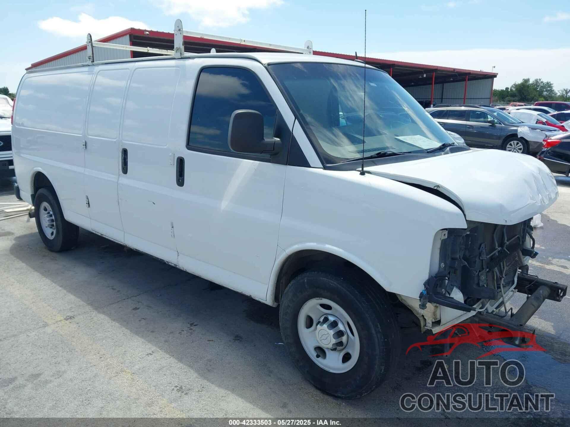CHEVROLET EXPRESS 2500 2015 - 1GCWGGCF9F1229343