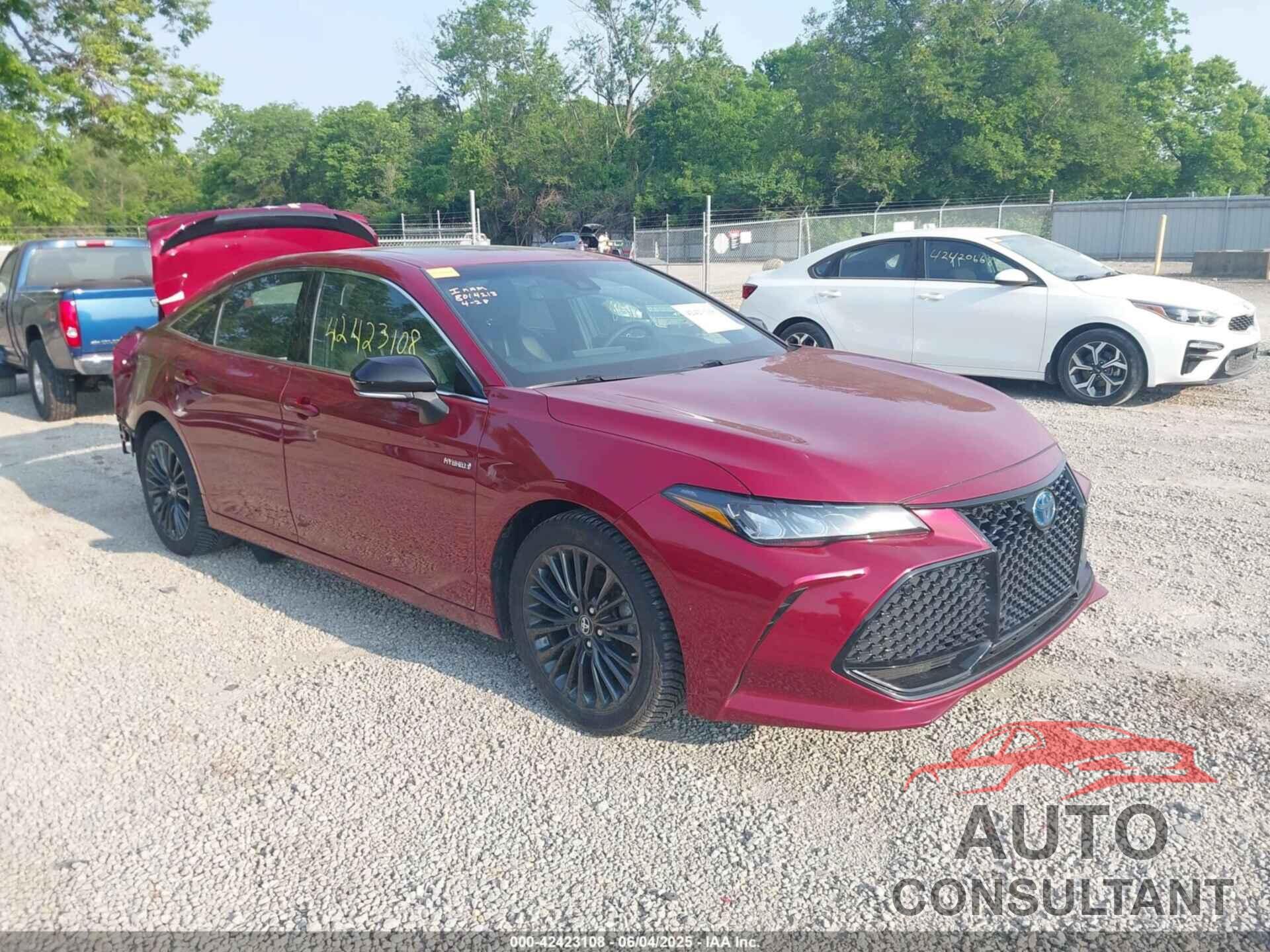 TOYOTA AVALON HYBRID 2019 - 4T1B21FB9KU008154