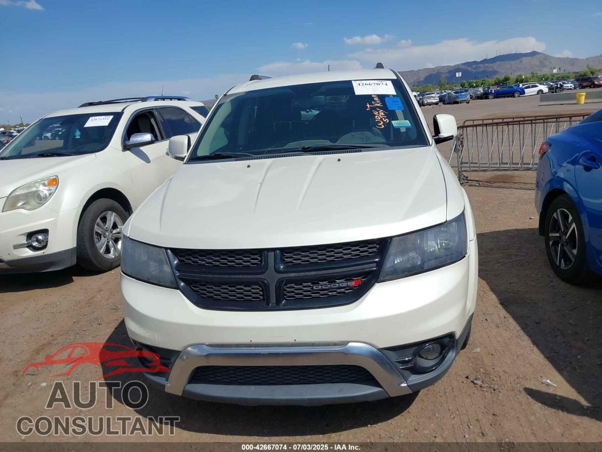 DODGE JOURNEY 2017 - 3C4PDCGG8HT519366