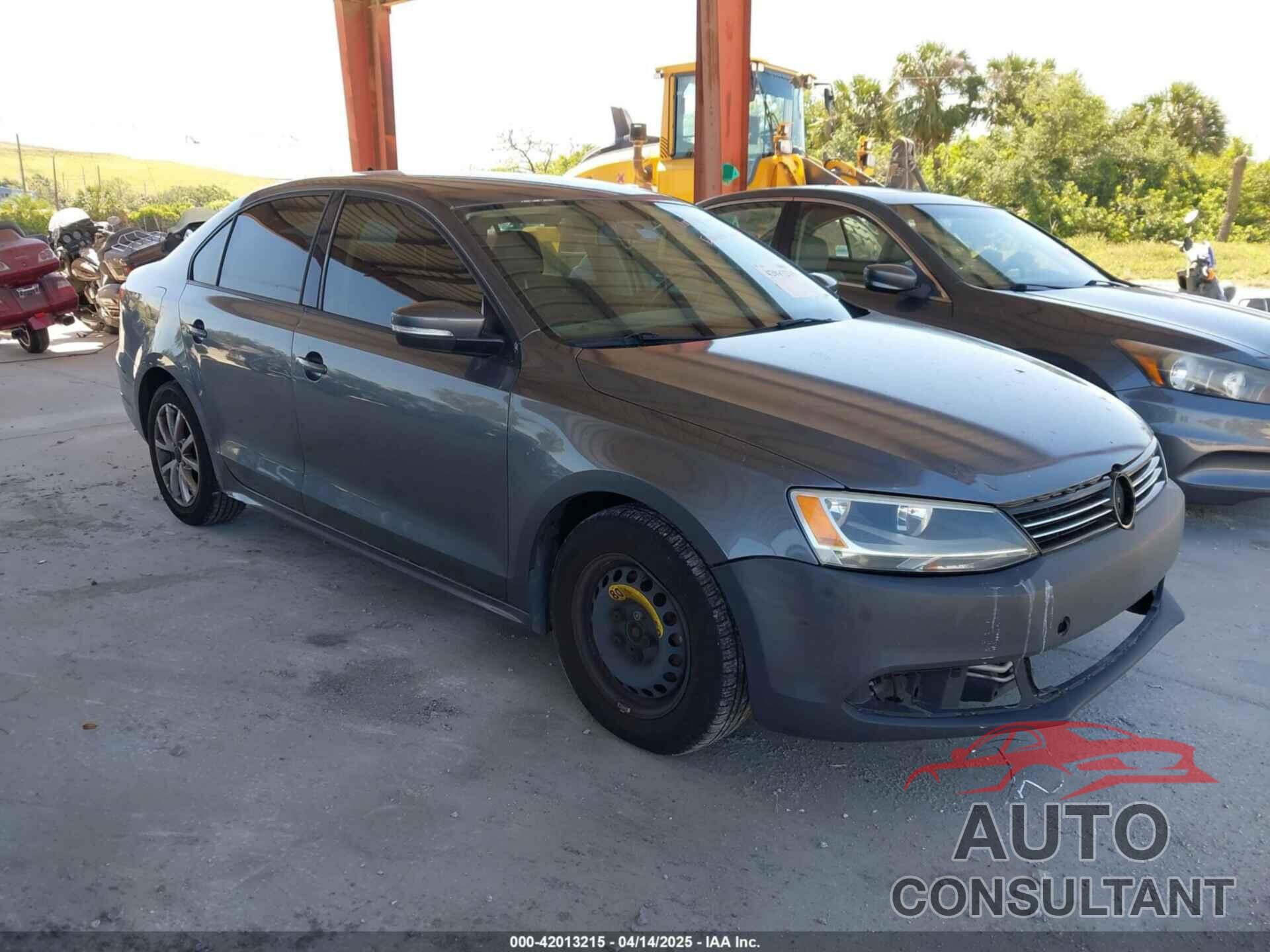VOLKSWAGEN JETTA 2012 - 3VWDX7AJ6CM407834