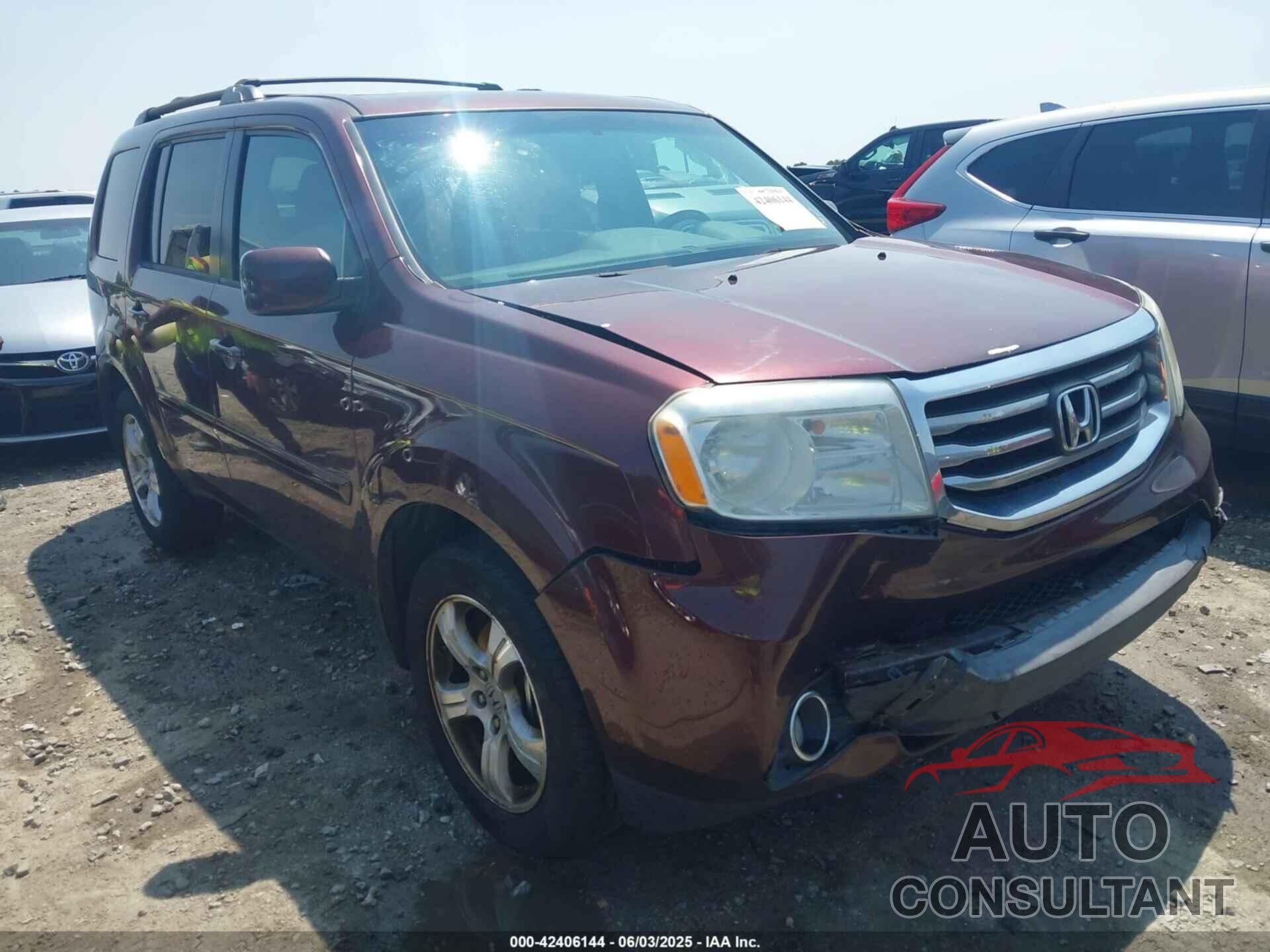 HONDA PILOT 2013 - 5FNYF4H62DB009985