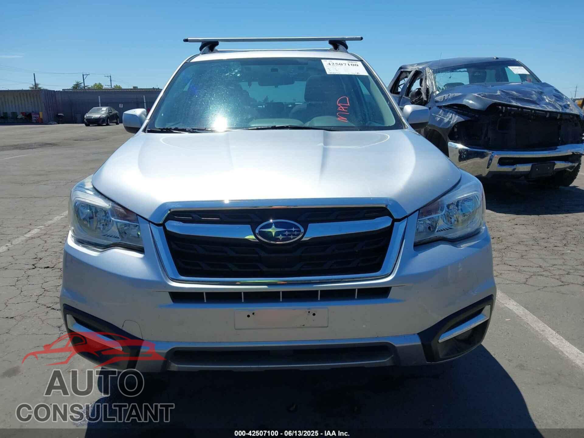 SUBARU FORESTER 2018 - JF2SJAGC8JH577102
