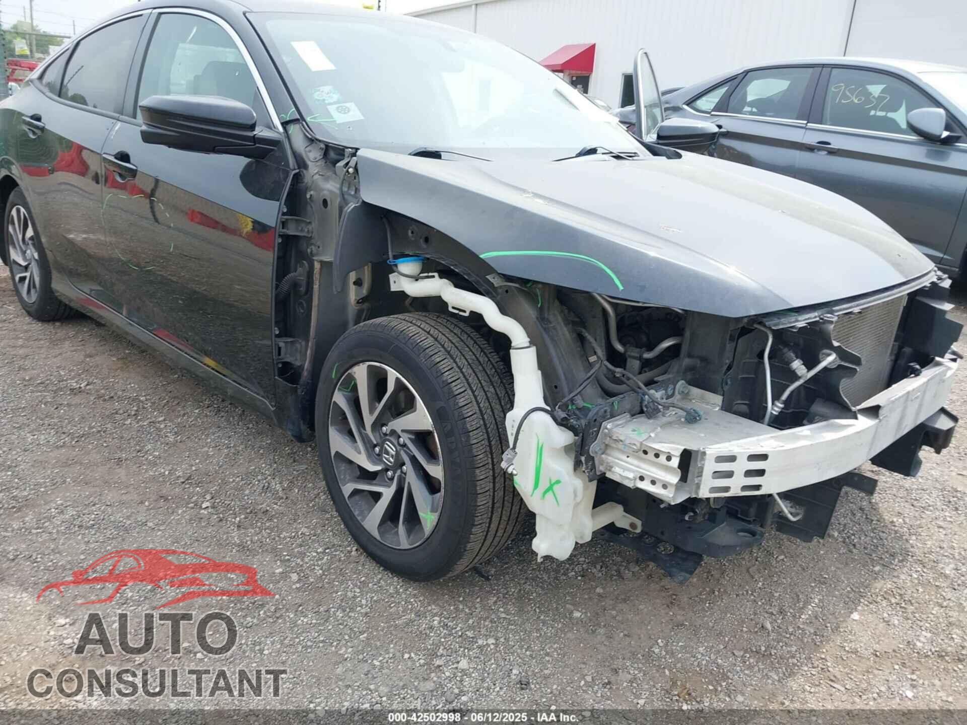 HONDA CIVIC 2017 - 19XFC2F74HE013418