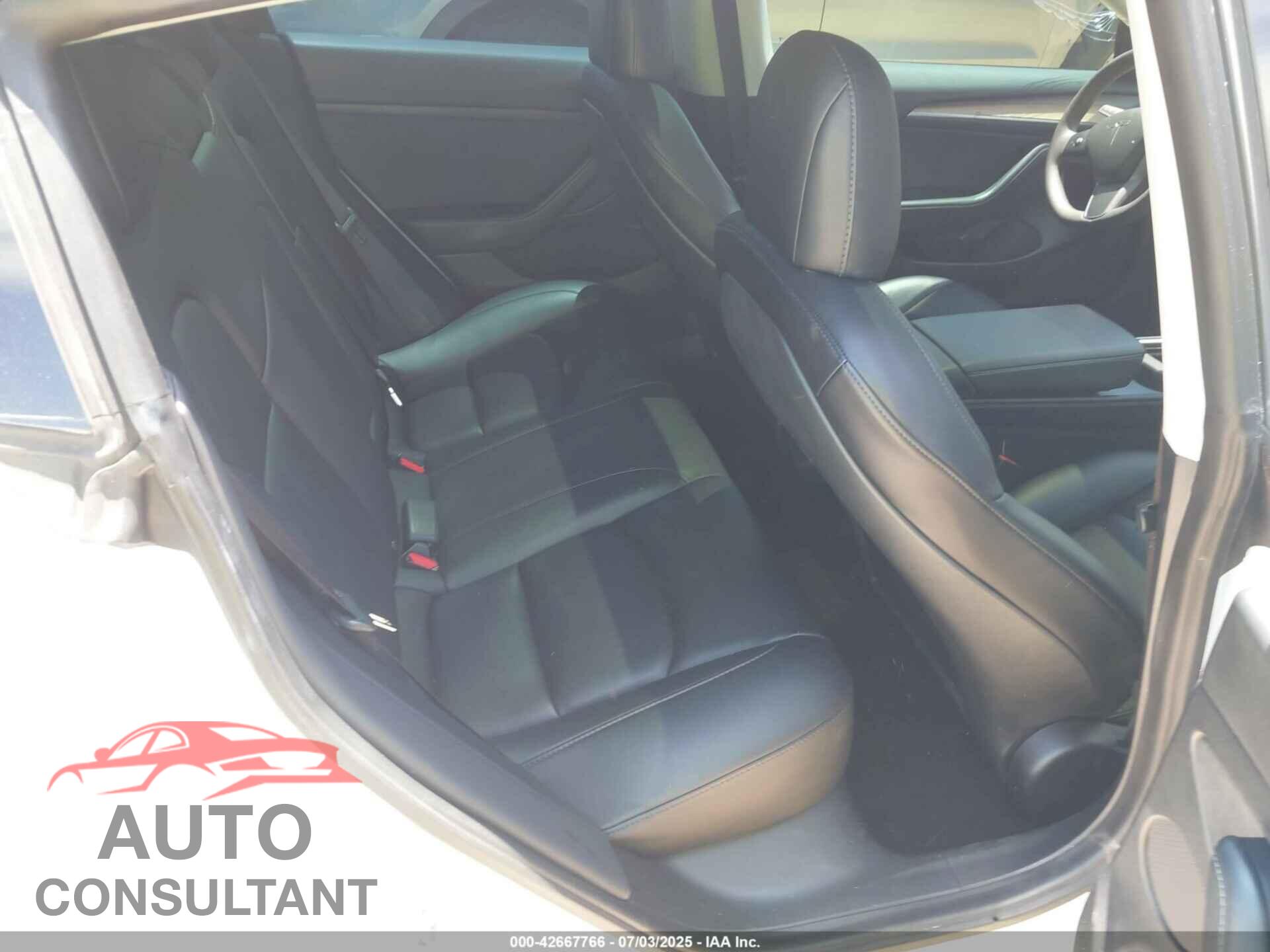TESLA MODEL 3 2021 - 5YJ3E1EA4MF976263