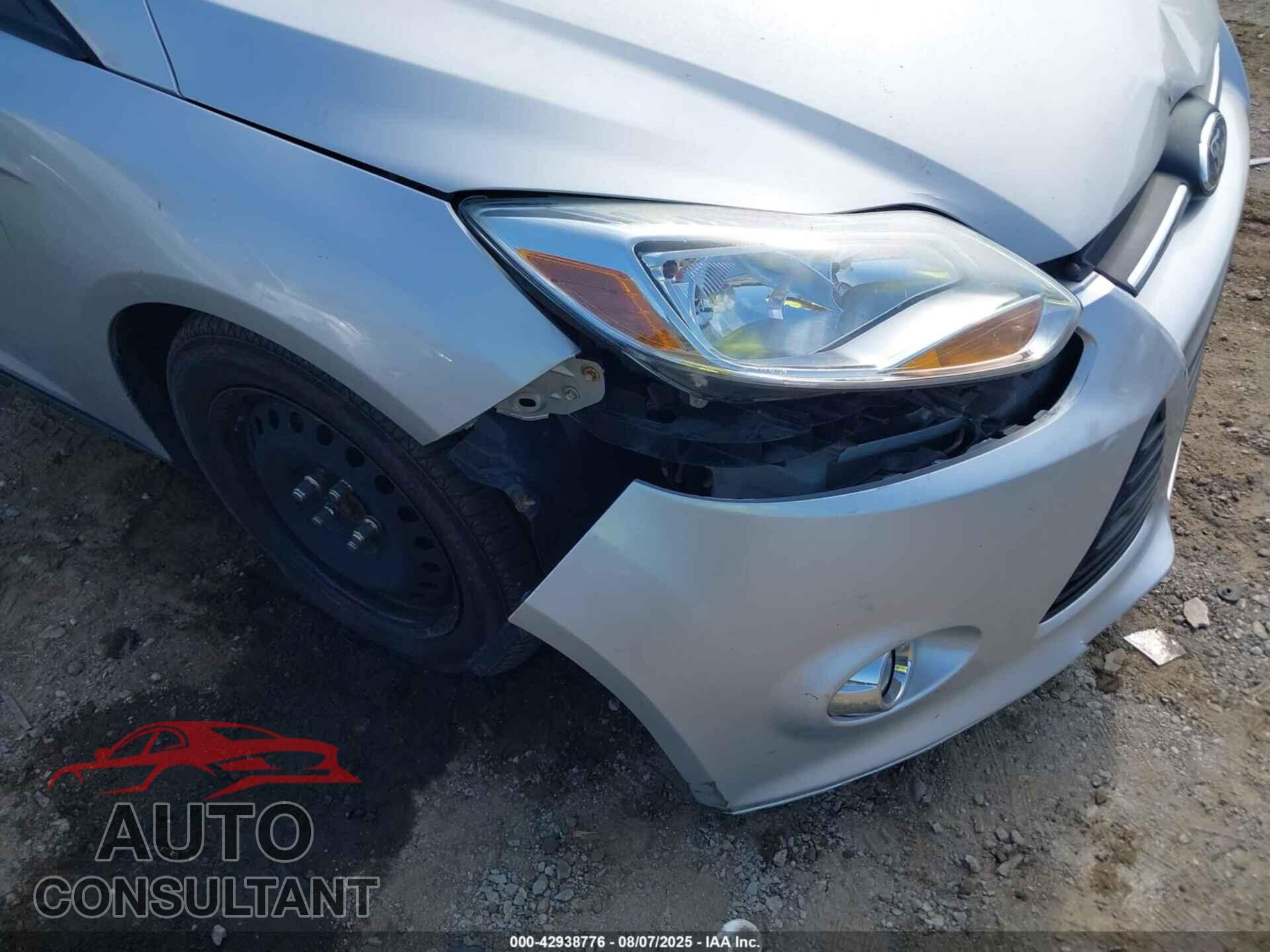 FORD FOCUS 2012 - 1FAHP3K28CL315748