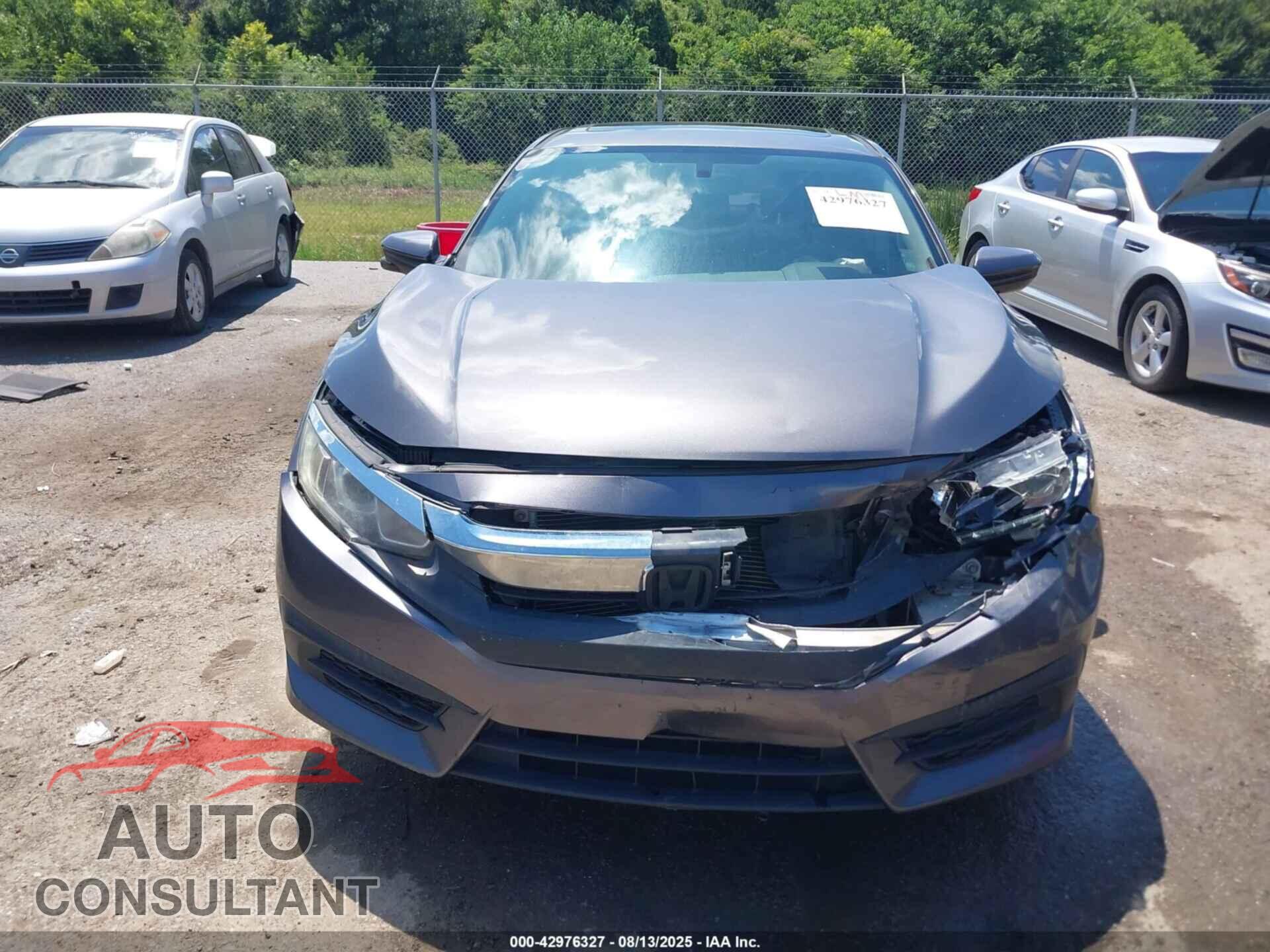 HONDA CIVIC 2017 - 19XFC2F75HE020619