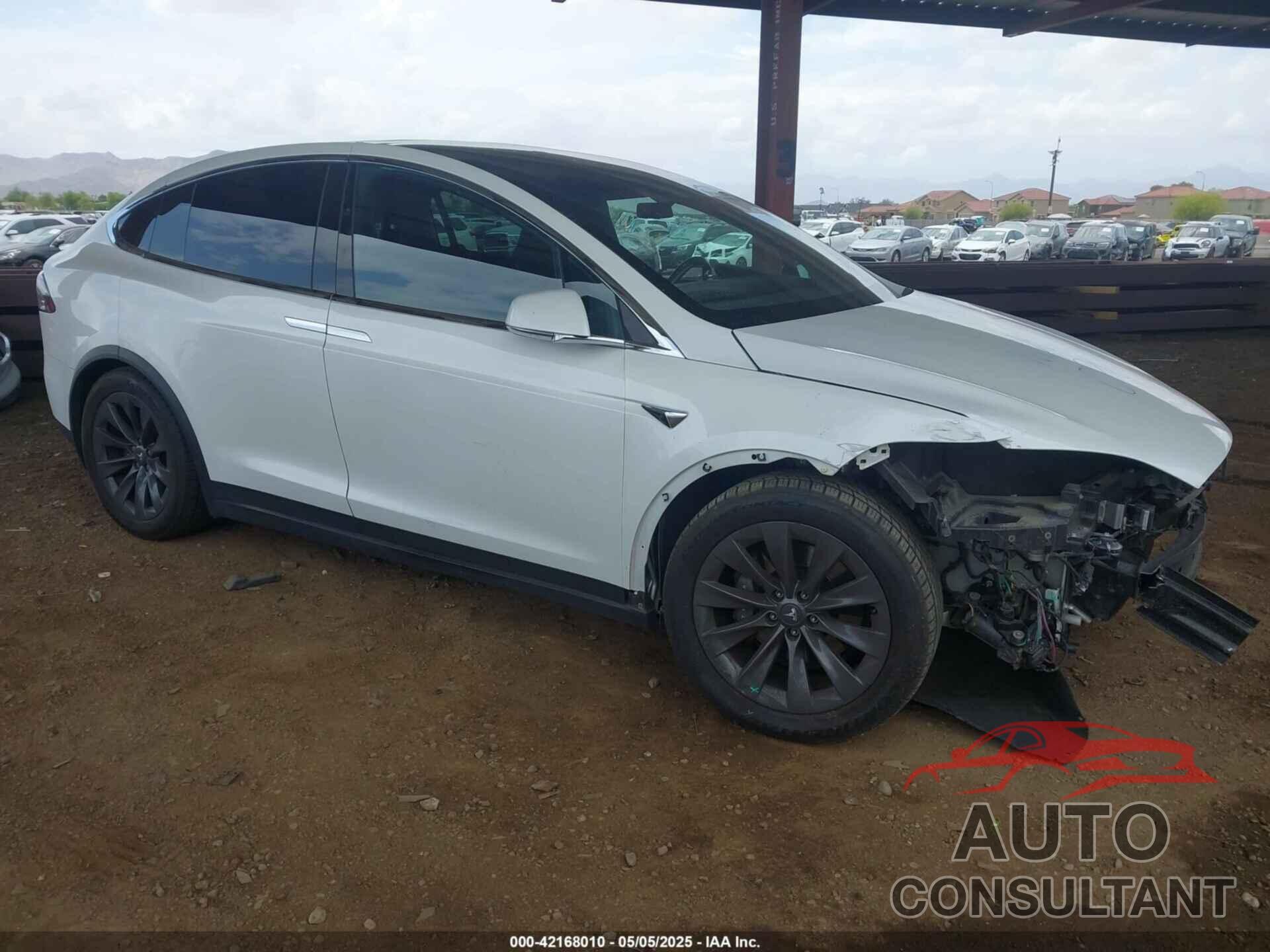 TESLA MODEL X 2017 - 5YJXCBE23HF060671