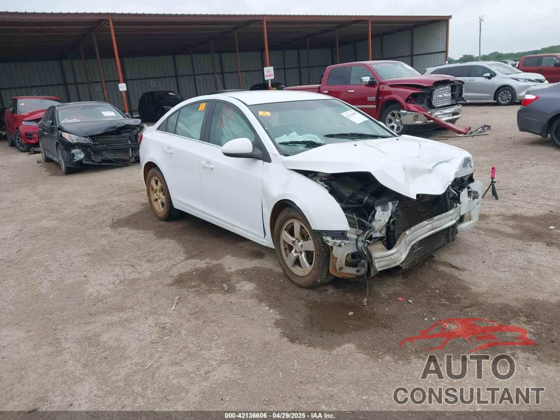 CHEVROLET CRUZE 2014 - 1G1PC5SB1E7364680
