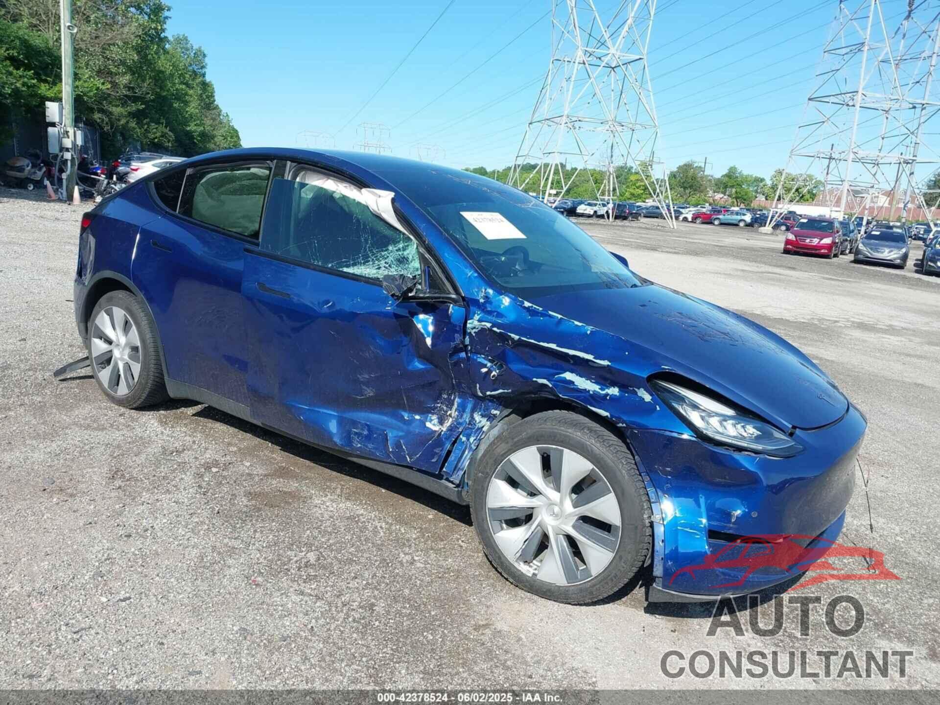 TESLA MODEL Y 2021 - 5YJYGDEEXMF131163
