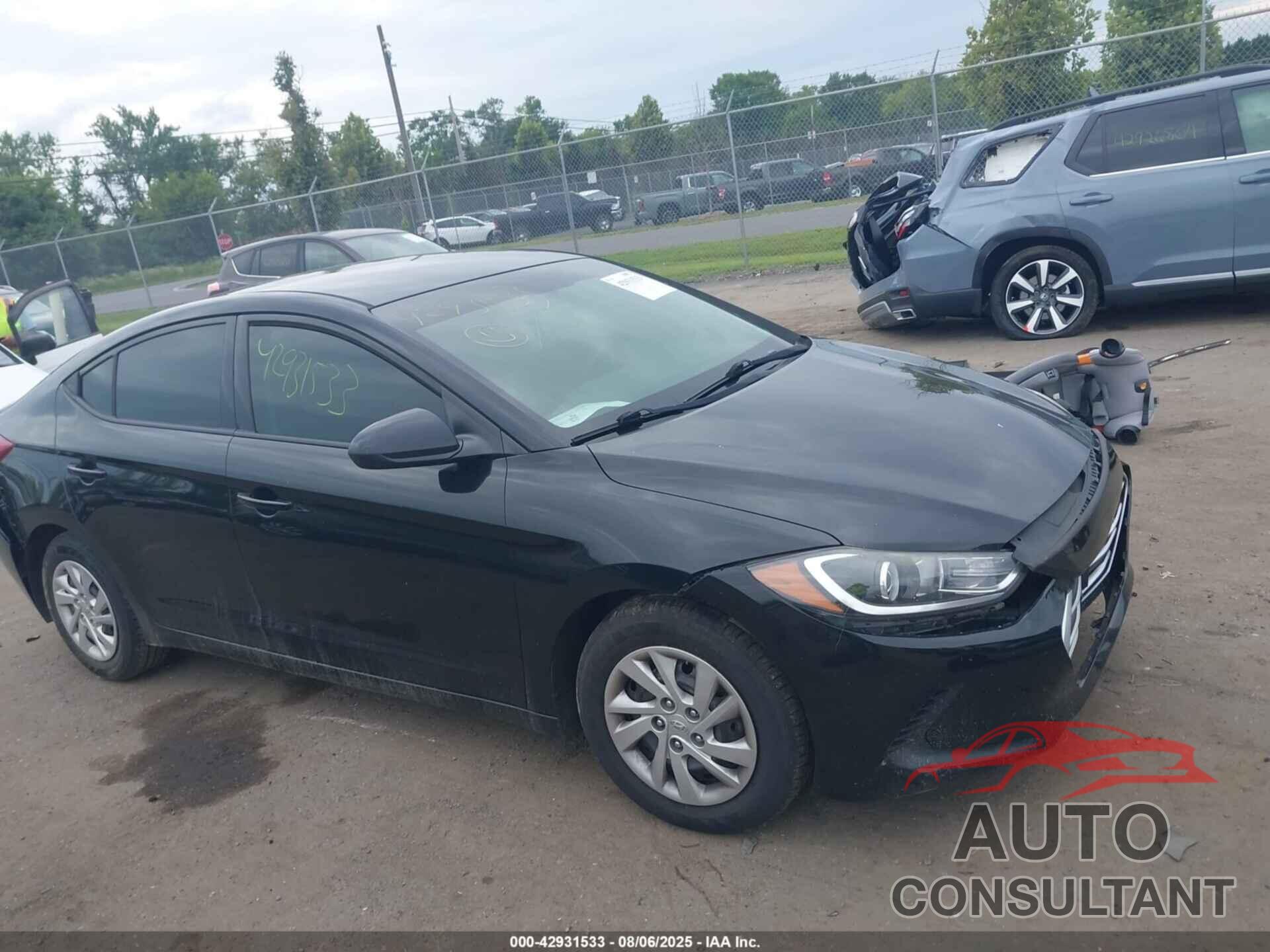 HYUNDAI ELANTRA 2017 - 5NPD74LF8HH193307