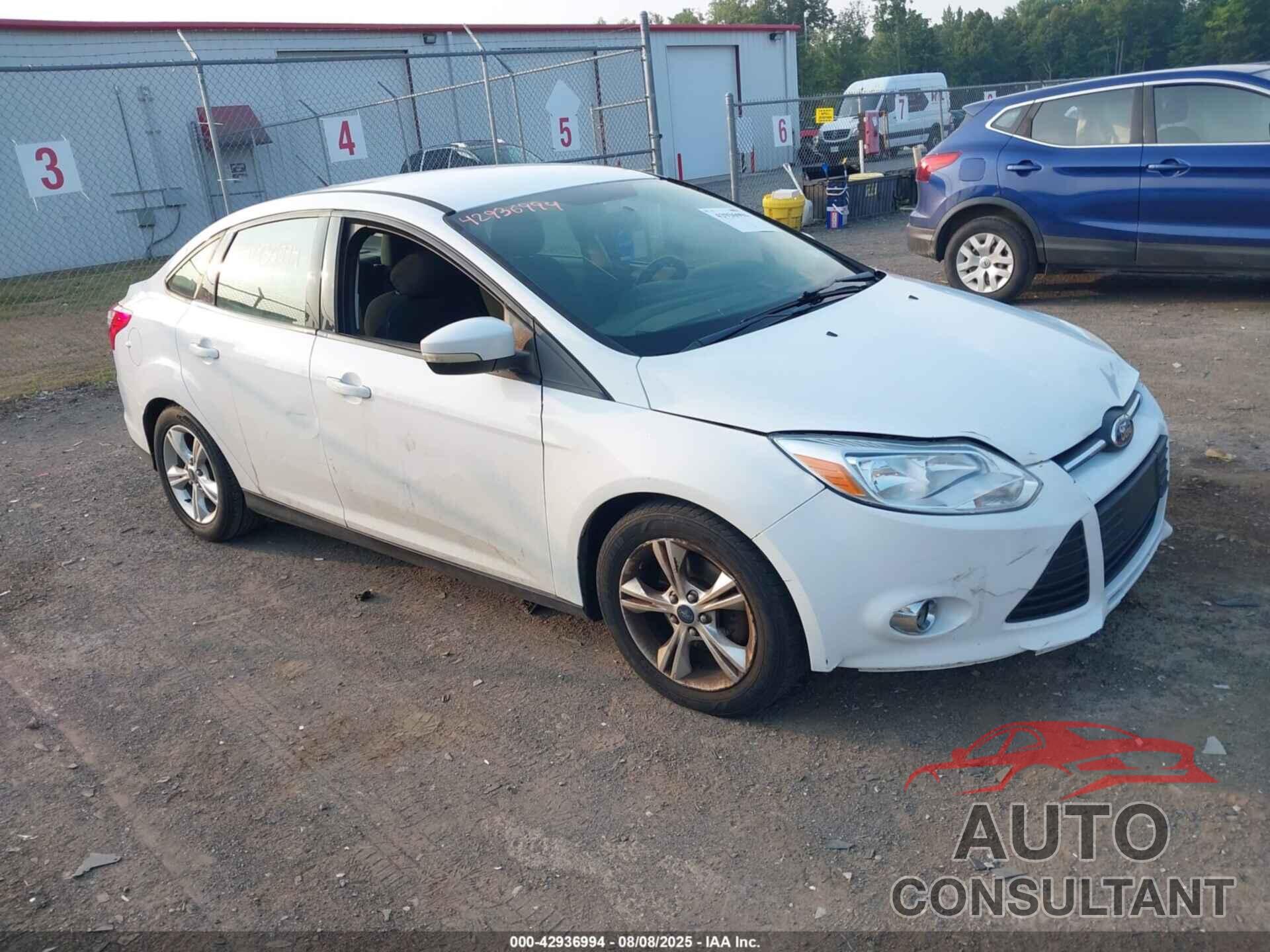 FORD FOCUS 2014 - 1FADP3F26EL263645