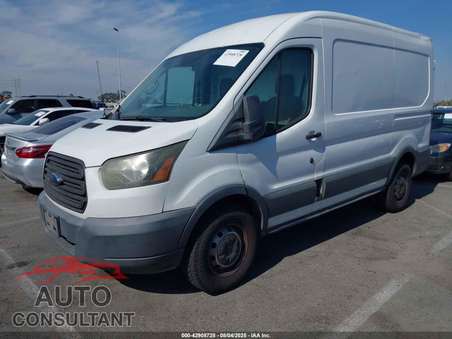 FORD TRANSIT-250 2015 - 1FTYR1CM0FKB22545