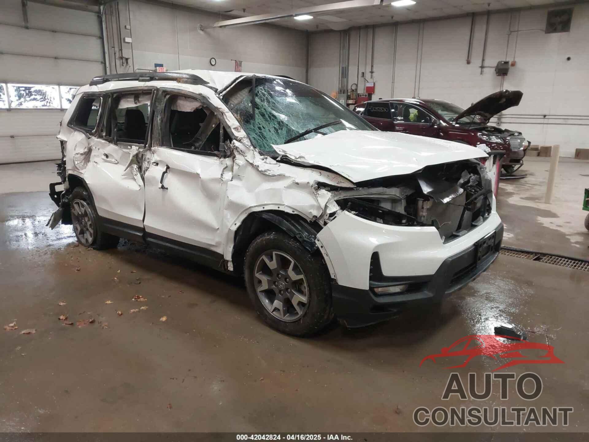 HONDA PASSPORT 2022 - 5FNYF8H64NB002982