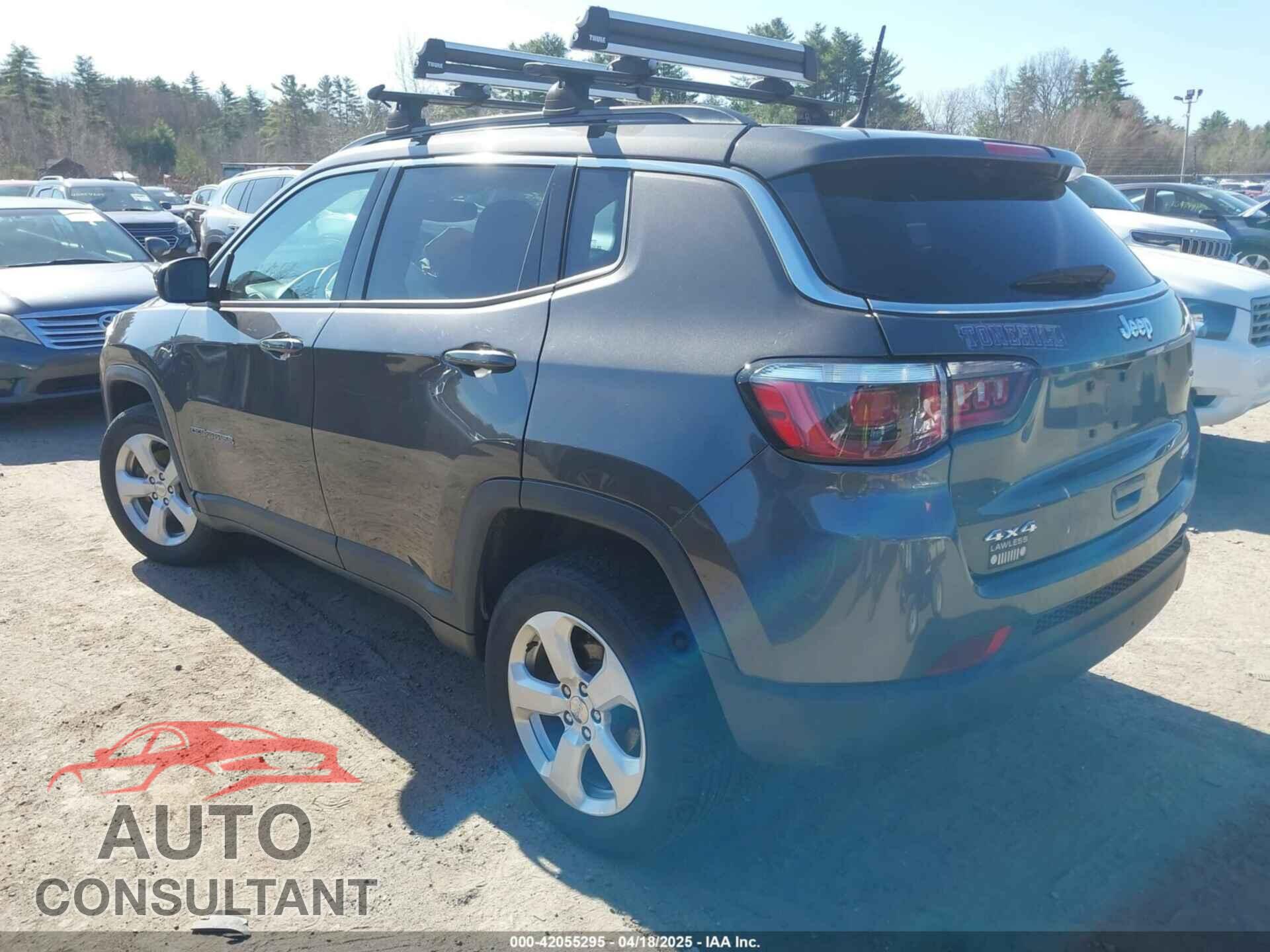JEEP COMPASS 2018 - 3C4NJDBB3JT401720