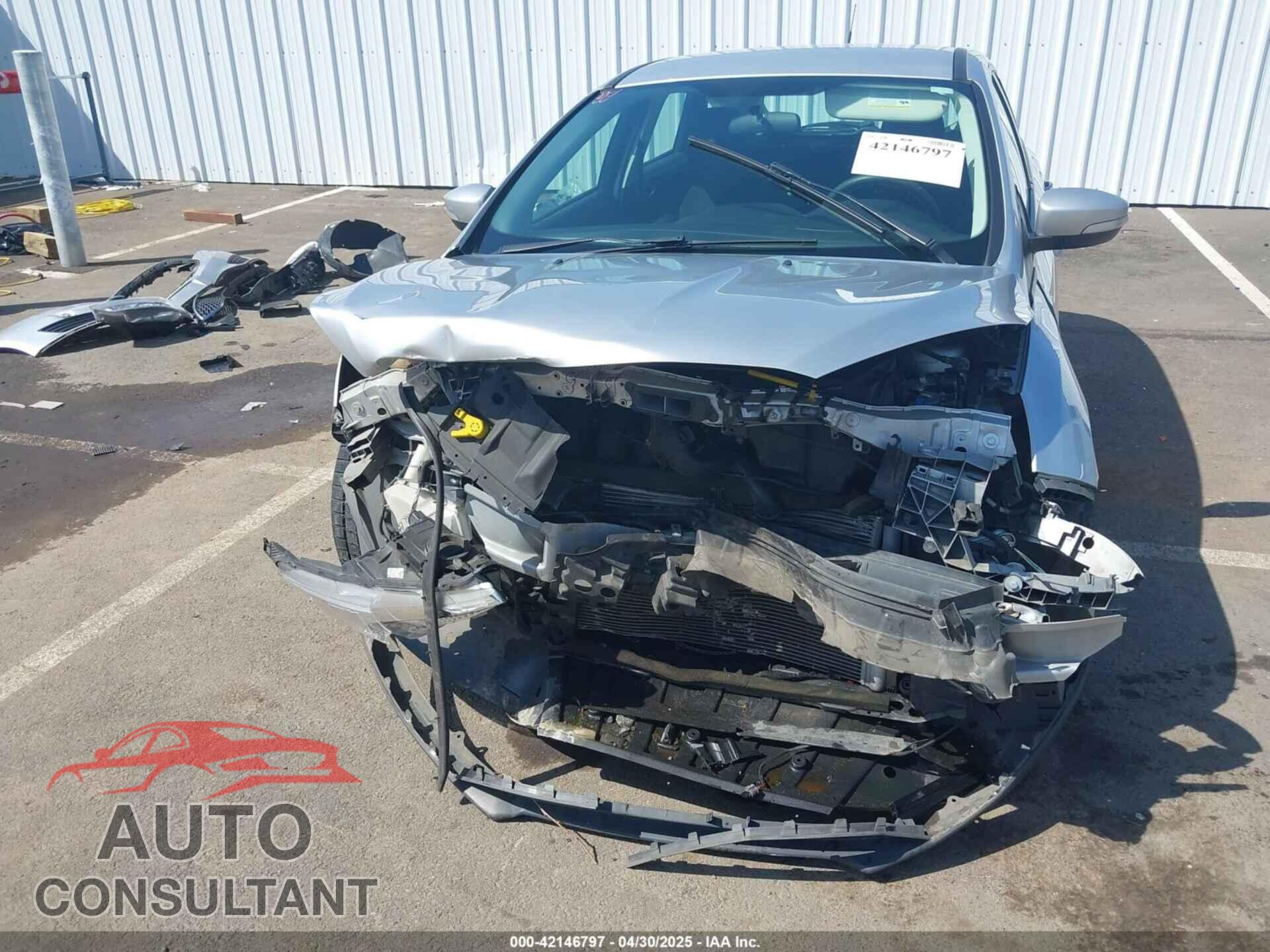 FORD FOCUS 2016 - 1FADP3K27GL235054