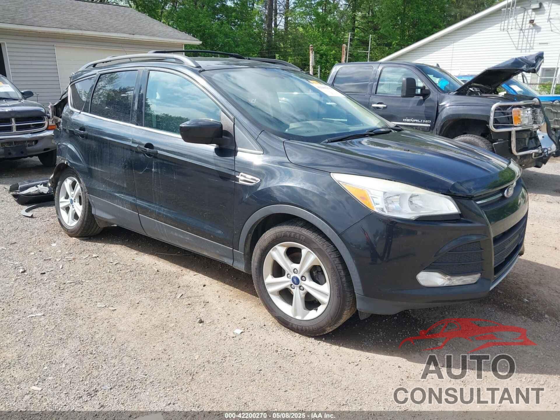 FORD ESCAPE 2014 - 1FMCU0GX8EUC70562