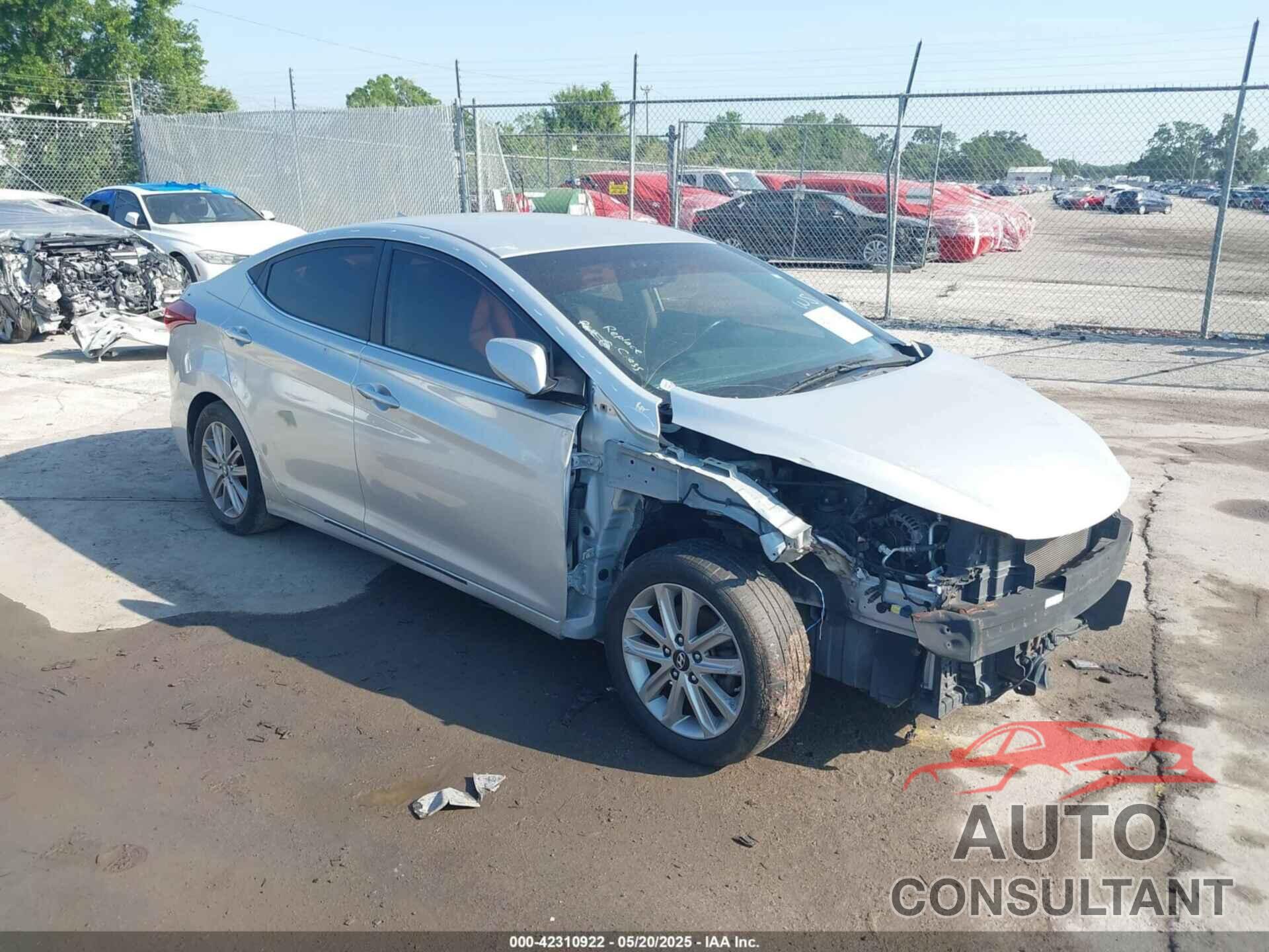 HYUNDAI ELANTRA 2015 - 5NPDH4AE7FH640682