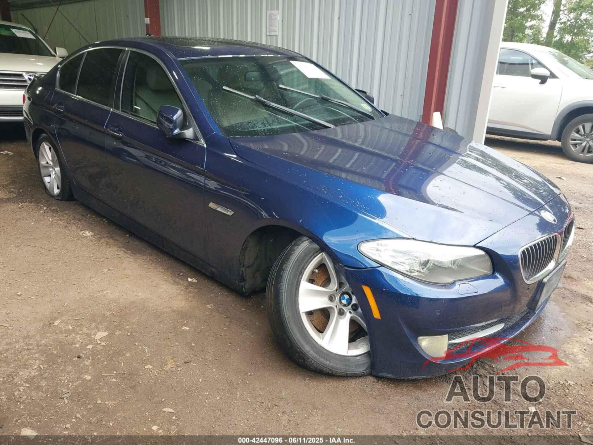 BMW 528I 2011 - WBAFR1C52BC738930