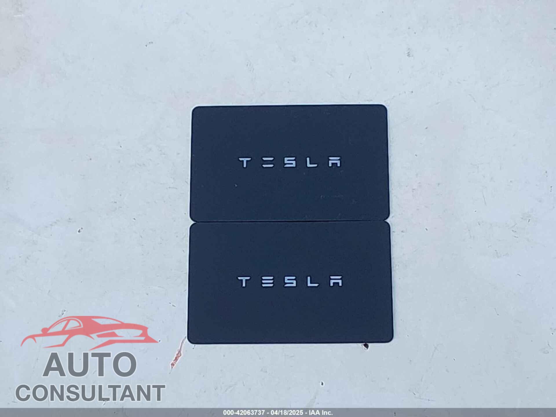 TESLA MODEL 3 2019 - 5YJ3E1EBXKF512710