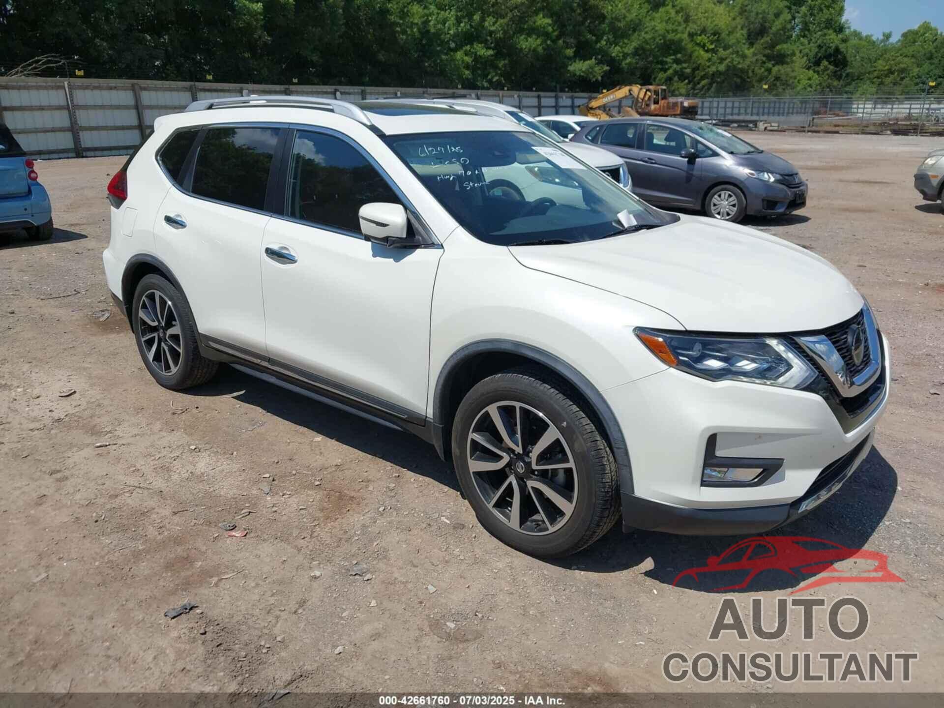 NISSAN ROGUE 2018 - JN8AT2MV8JW326600