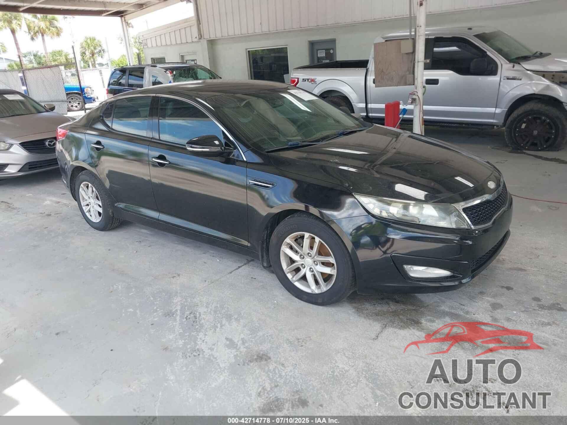 KIA OPTIMA 2013 - 5XXGM4A7XDG177598
